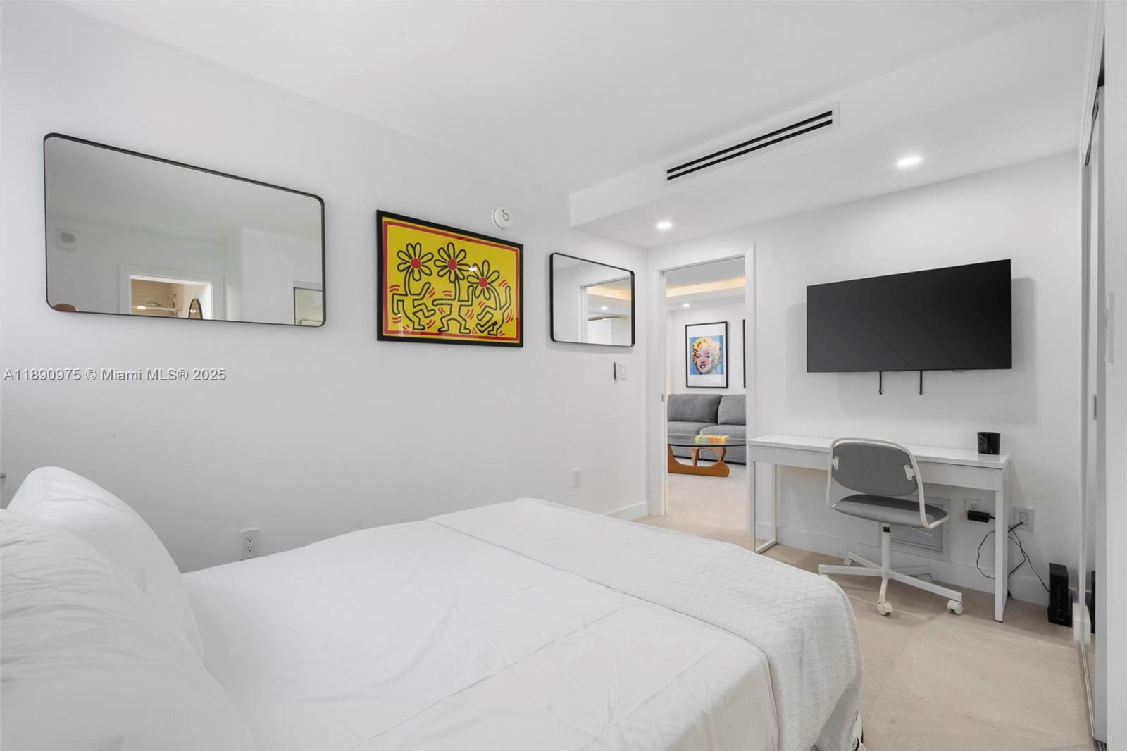 345 Ocean Dr #326 Miami Beach, FL 33139