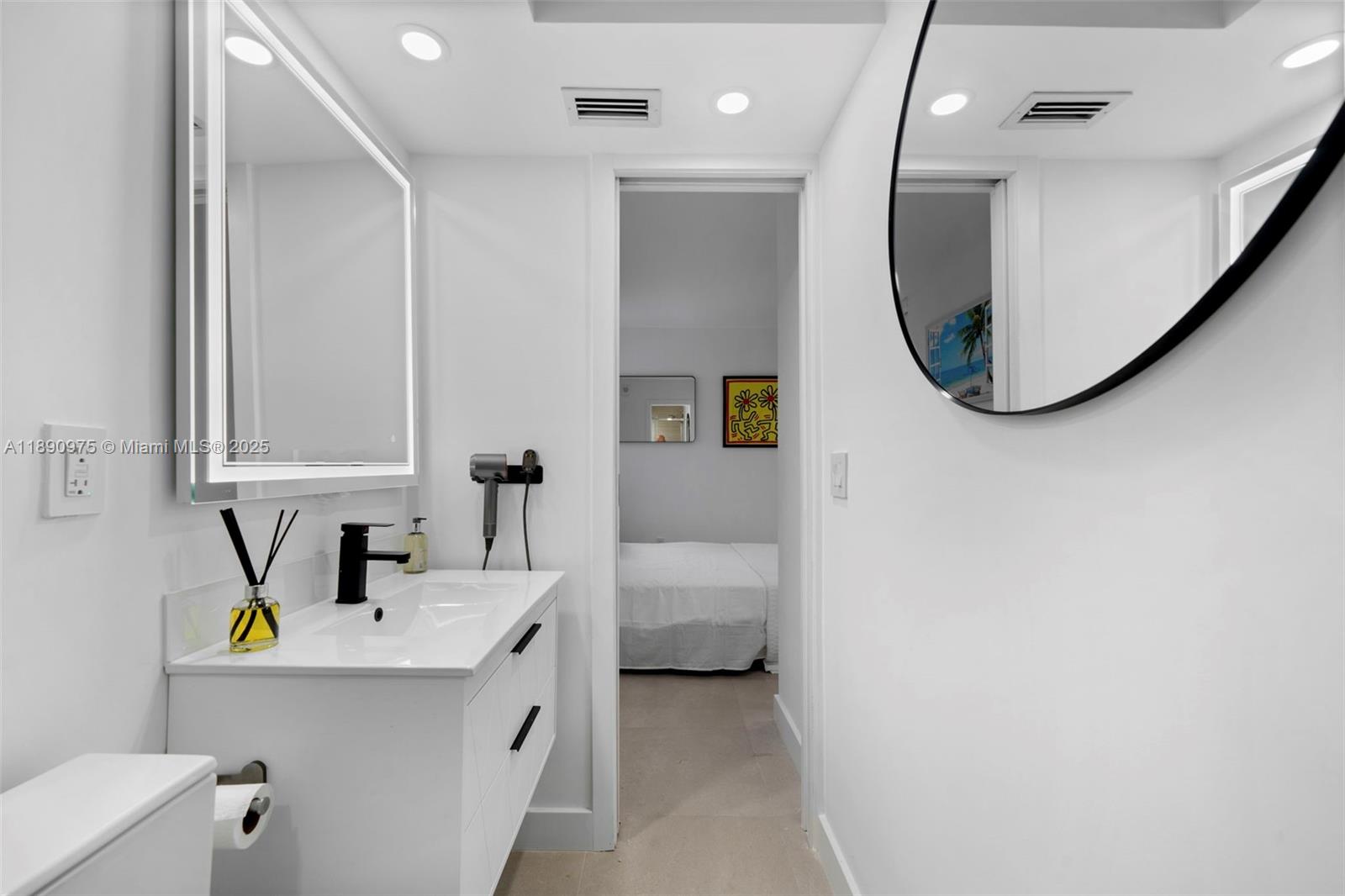 345 Ocean Dr #326 Miami Beach, FL 33139