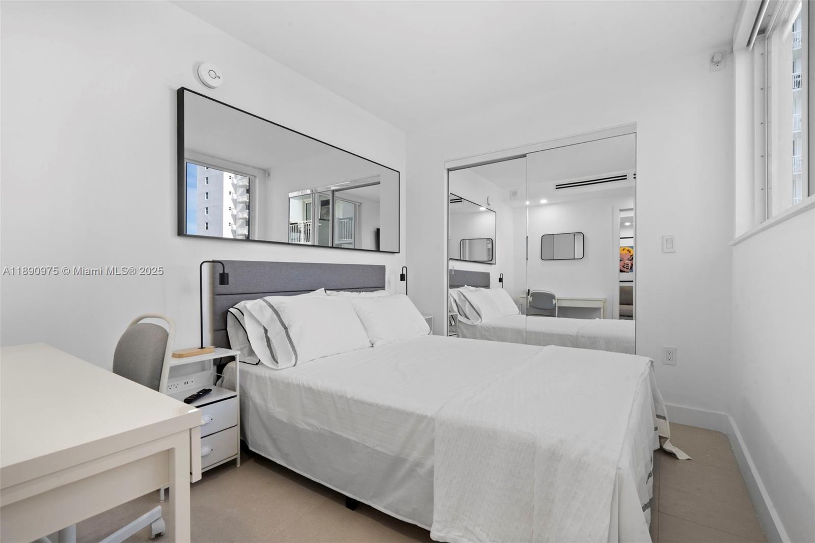 345 Ocean Dr #326 Miami Beach, FL 33139