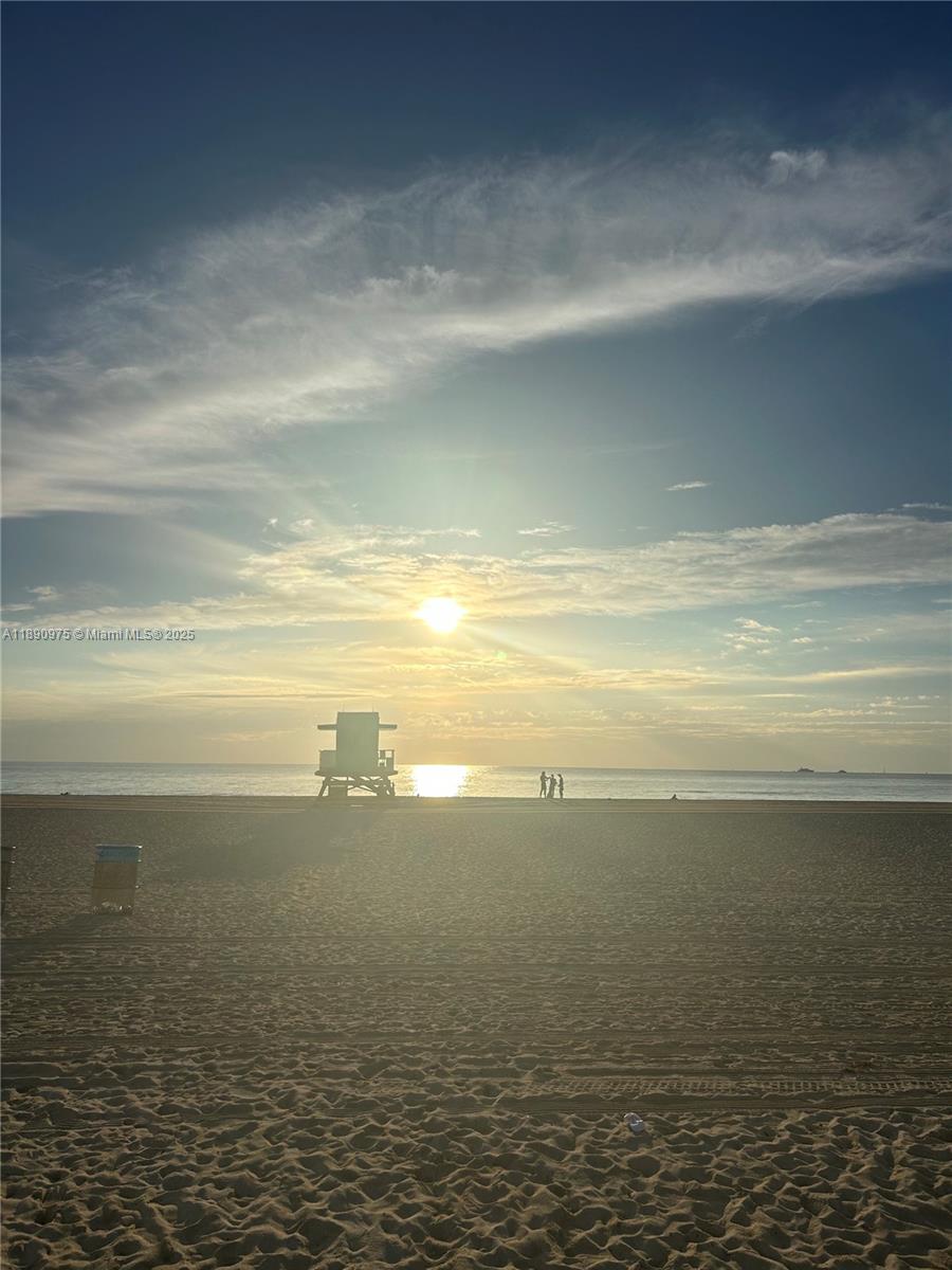 345 Ocean Dr #326 Miami Beach, FL 33139