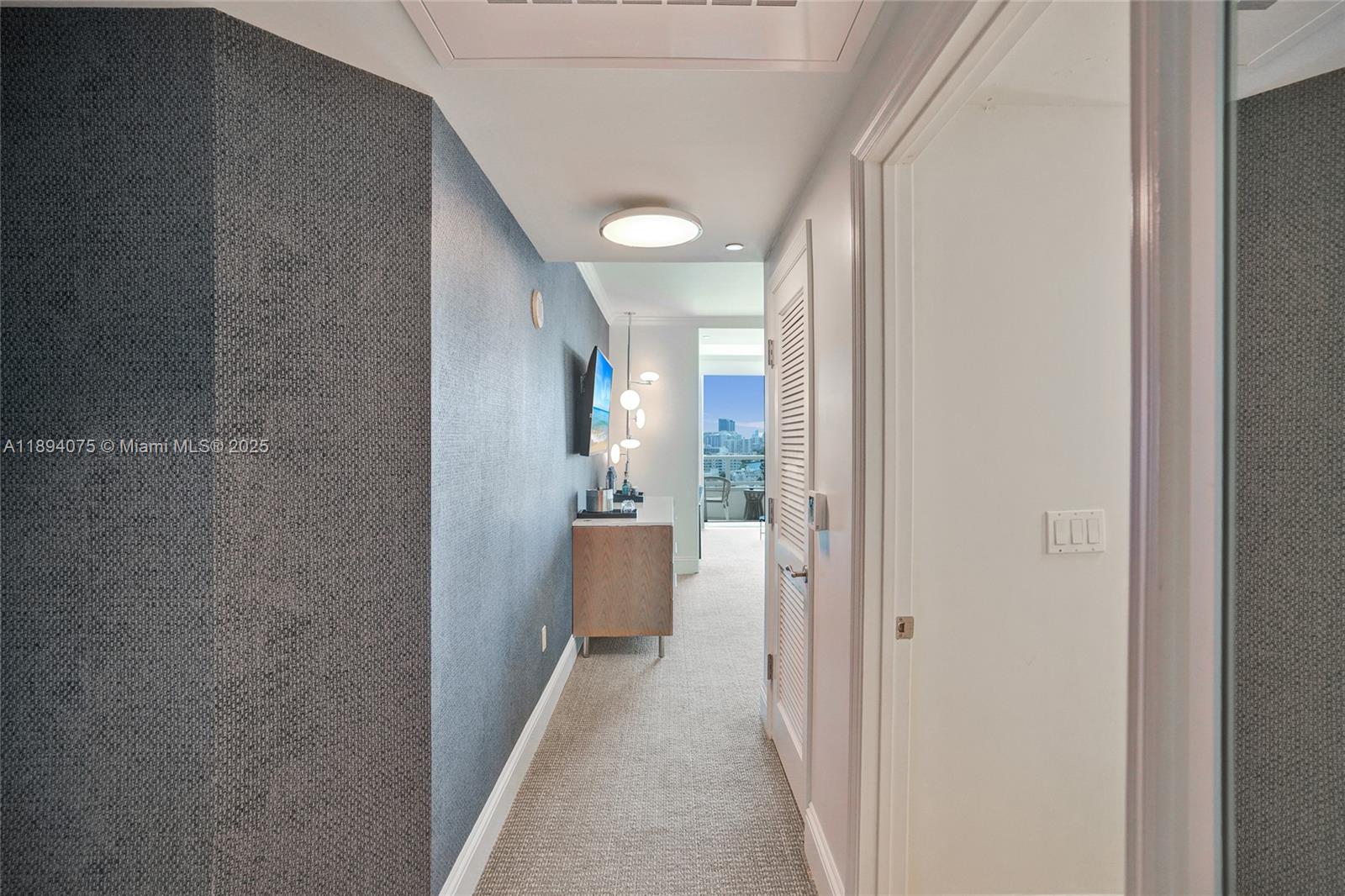 image Fontainebleau Ii21