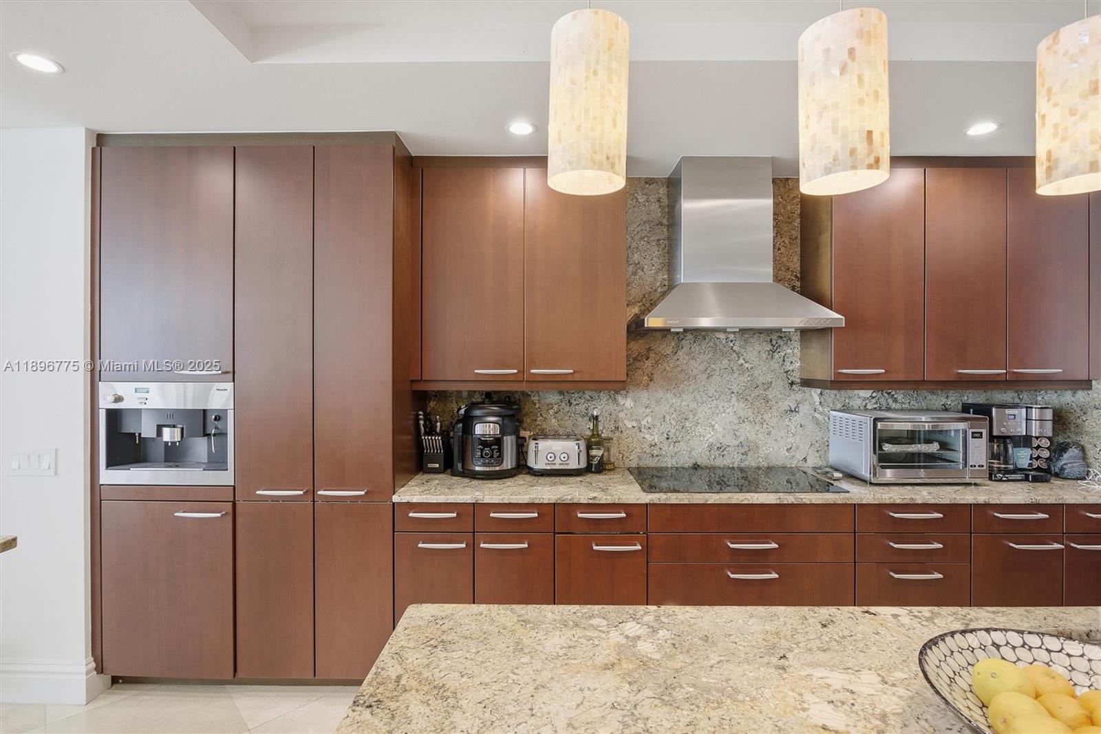 image One Bal Harbour Condo31