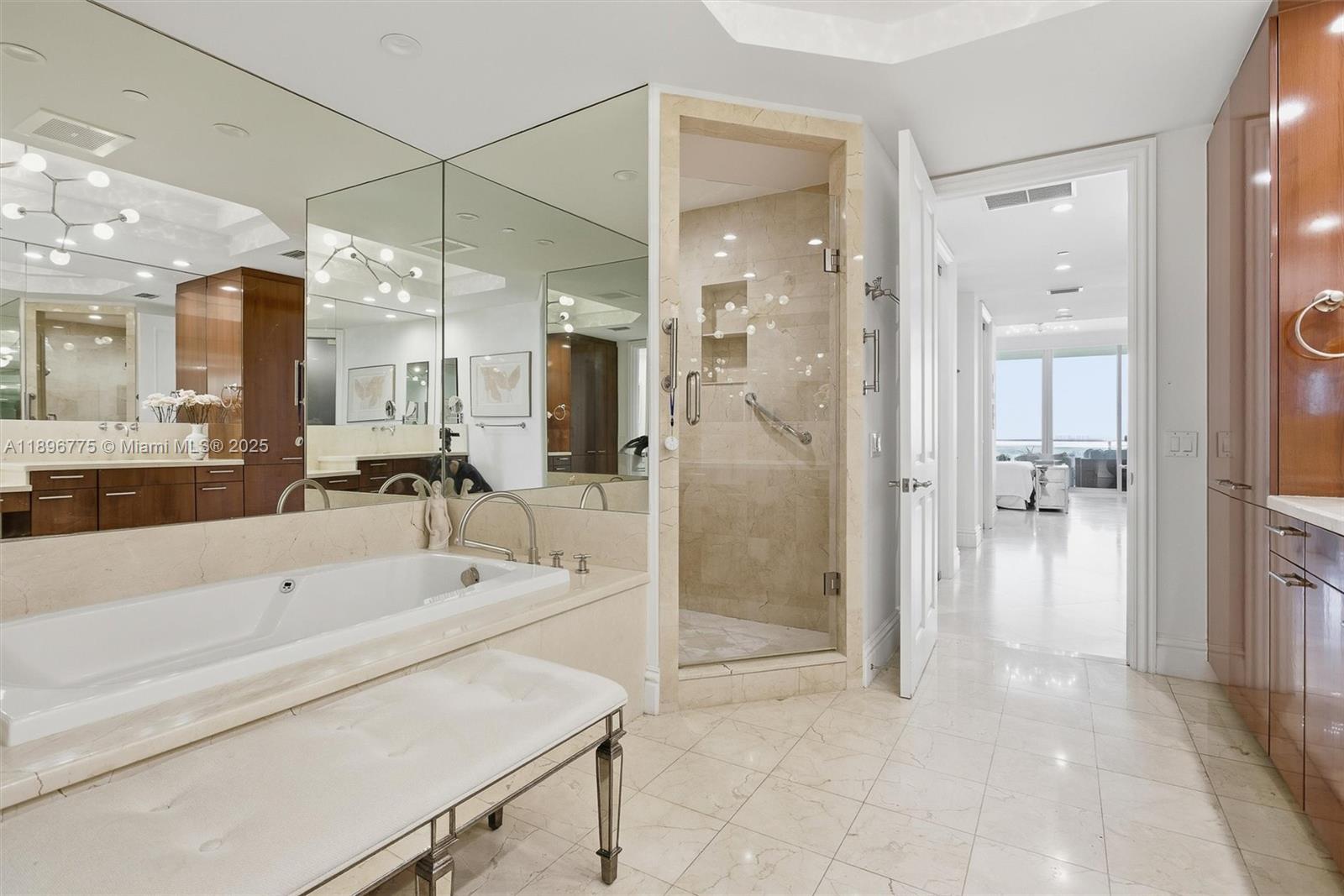 image One Bal Harbour Condo43