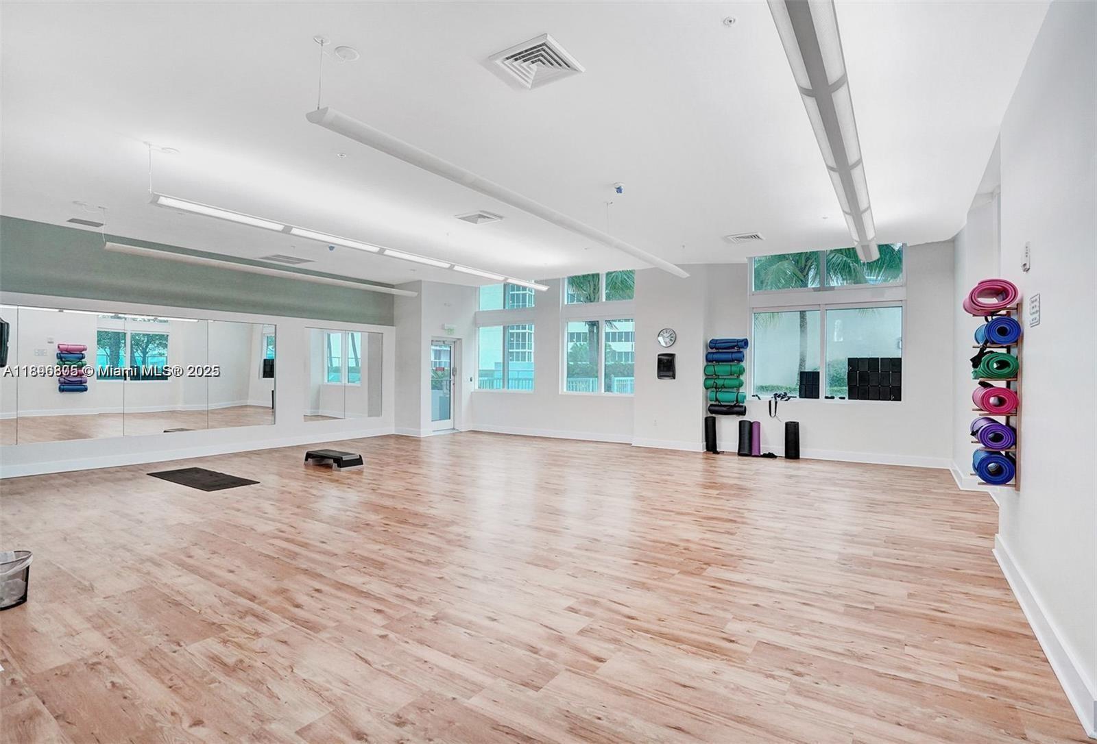 image QUANTUM ON THE BAY32