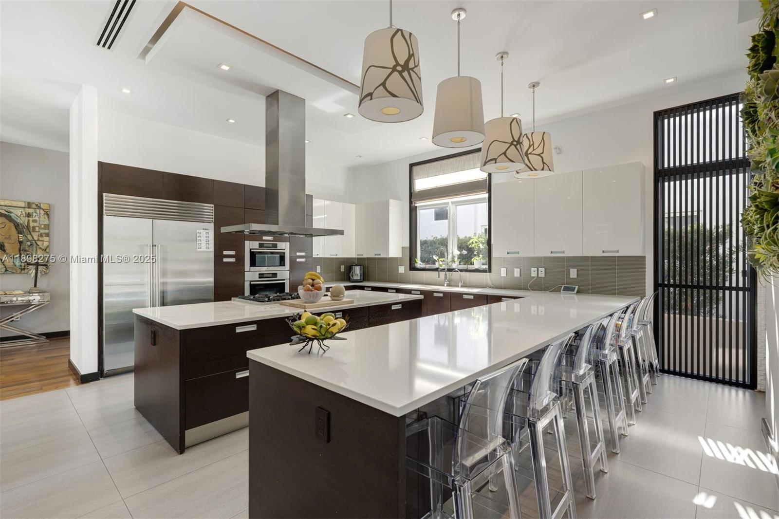 765 Allendale Rd Key Biscayne, FL 33149 765 Allendale Rd Key Biscayne, FL 33149