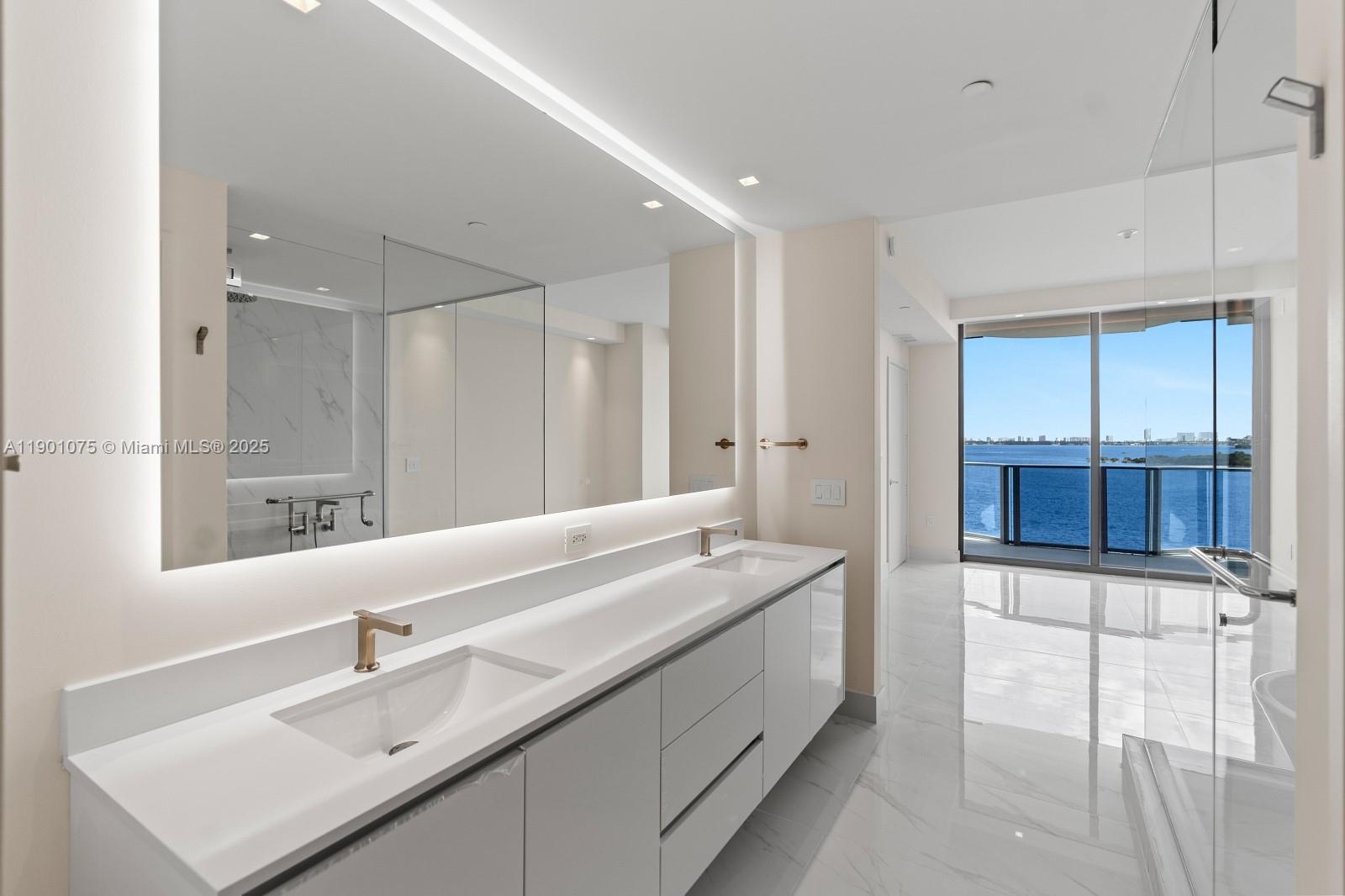 image Aria Reserve13