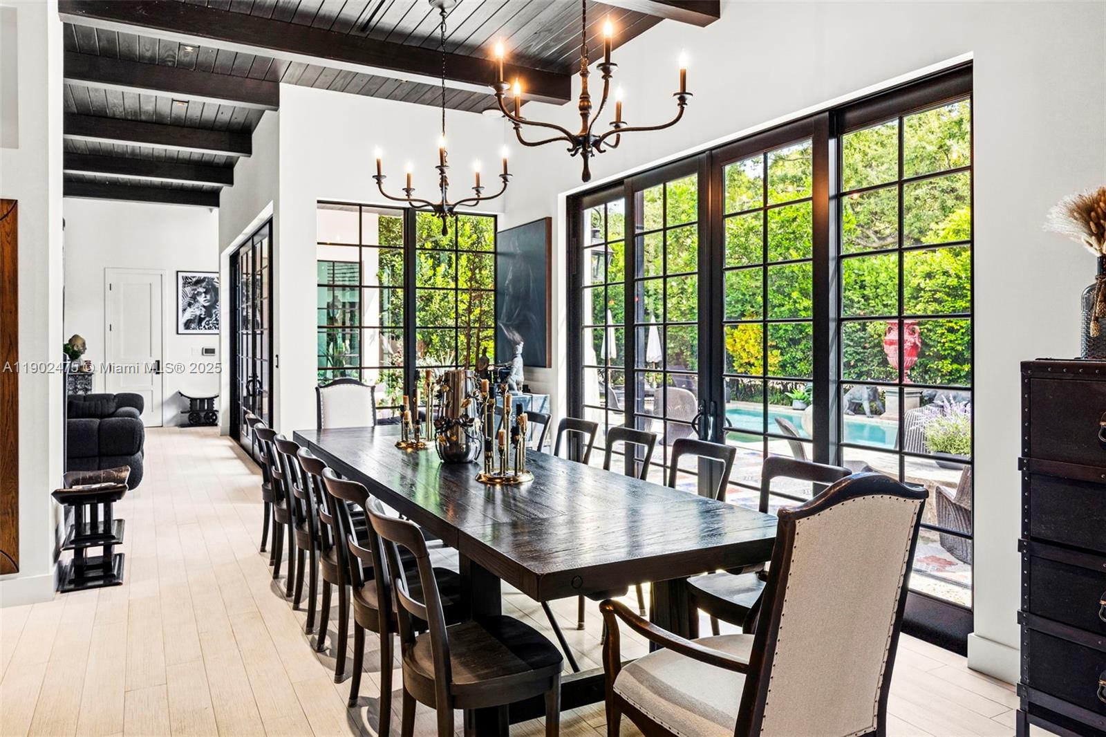 590 NE 59th St Miami, FL 33137