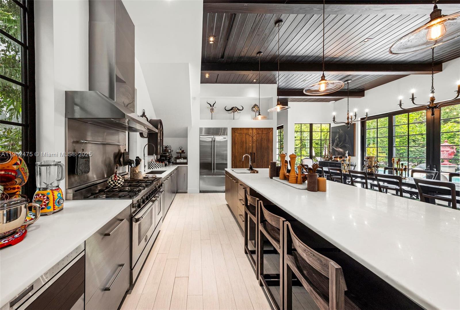 590 NE 59th St Miami, FL 33137