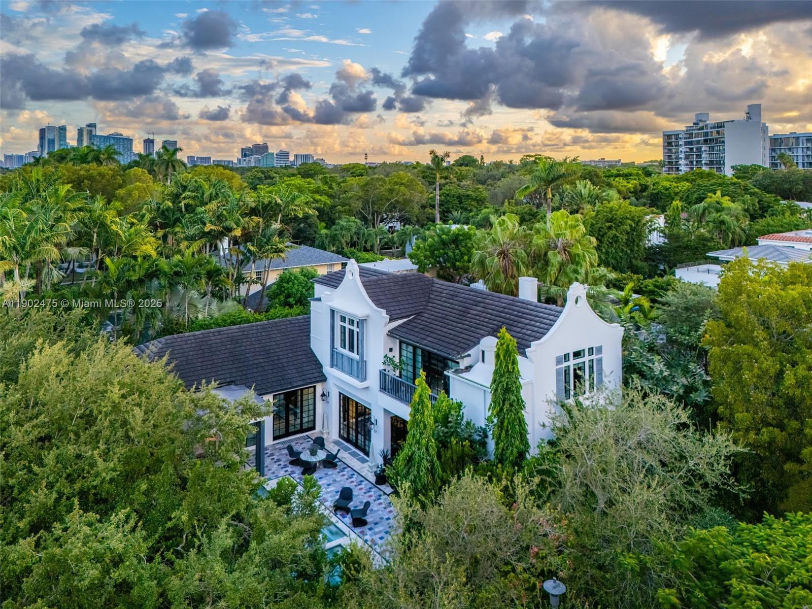 590 NE 59th St Miami, FL 33137