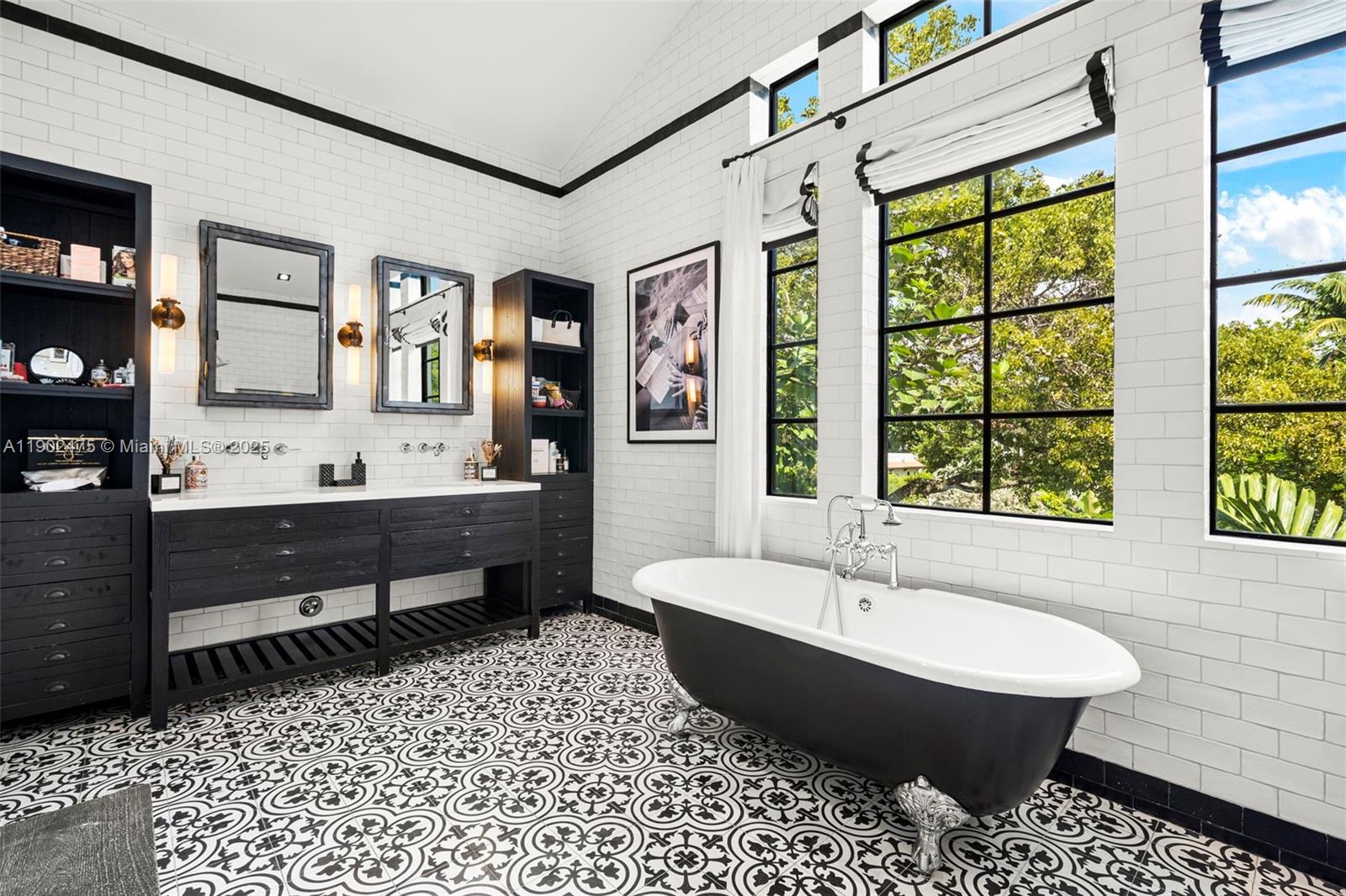 590 NE 59th St Miami, FL 33137