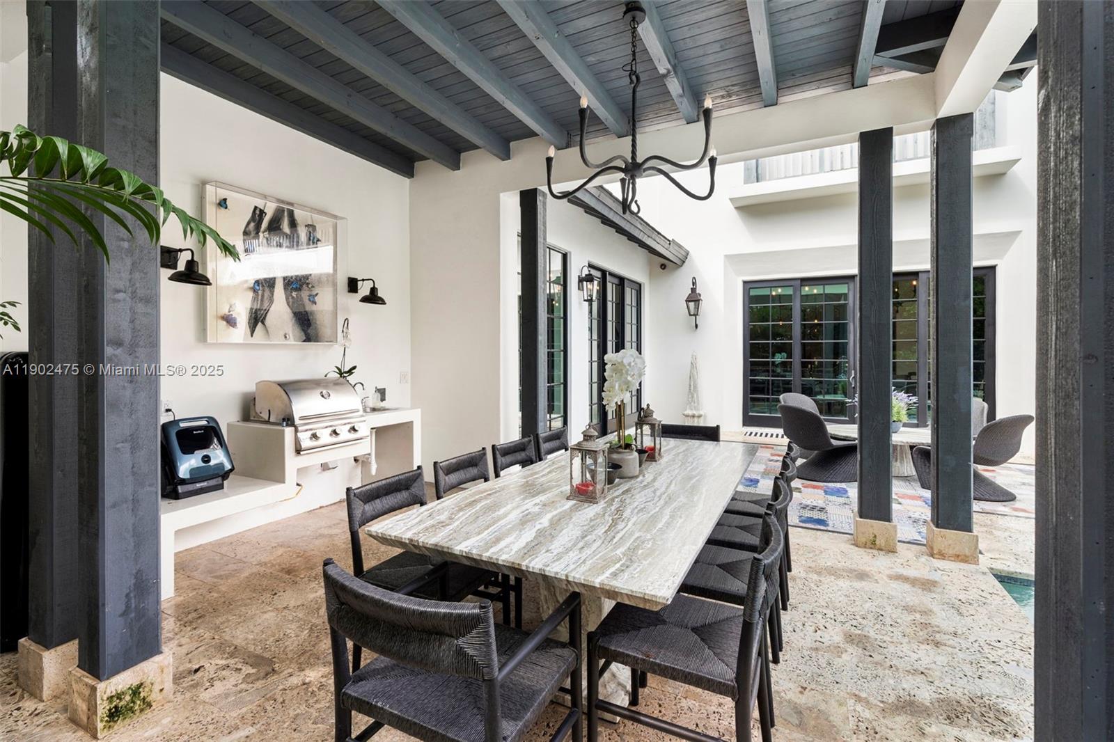 590 NE 59th St Miami, FL 33137