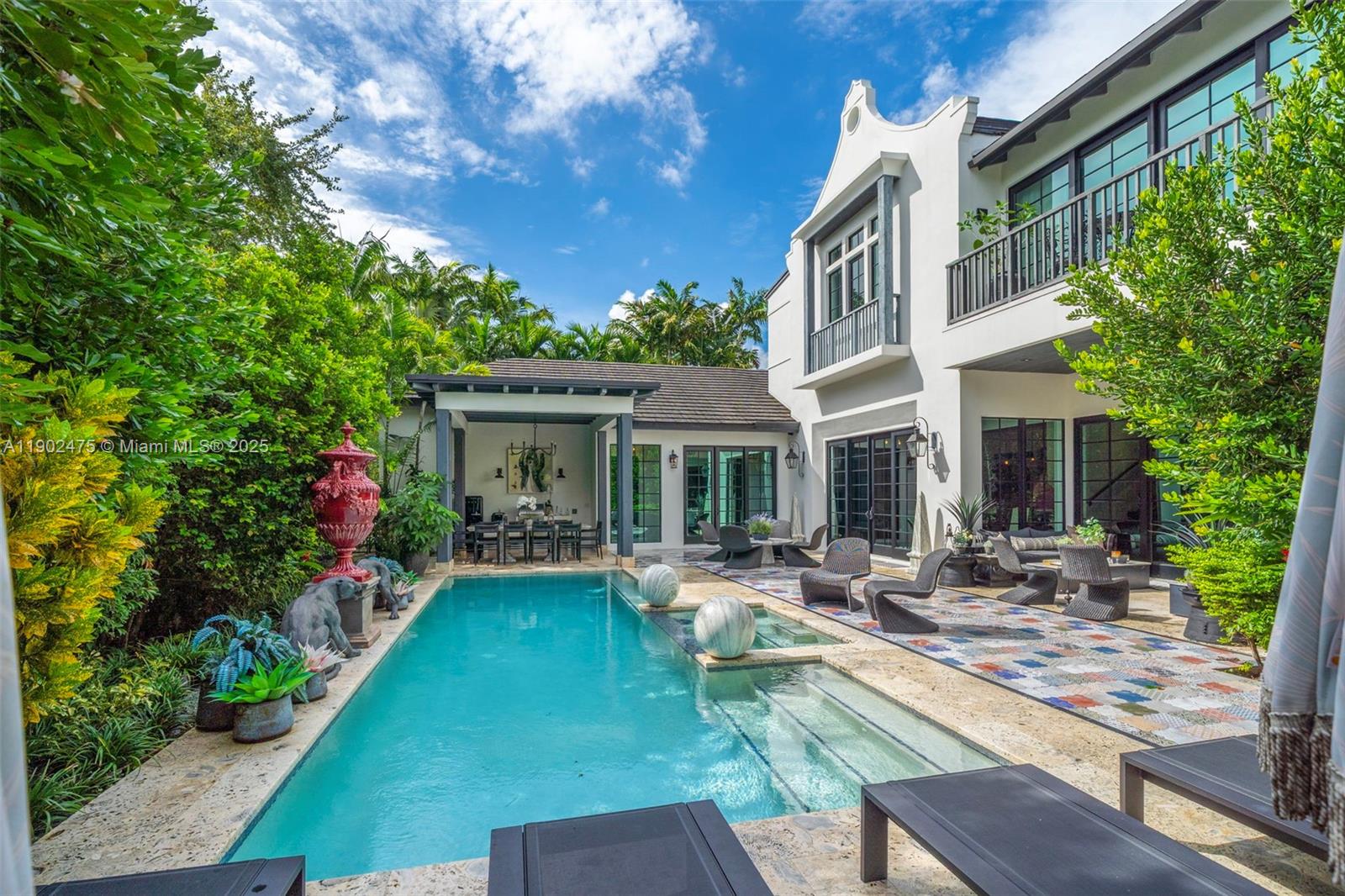 590 NE 59th St Miami, FL 33137