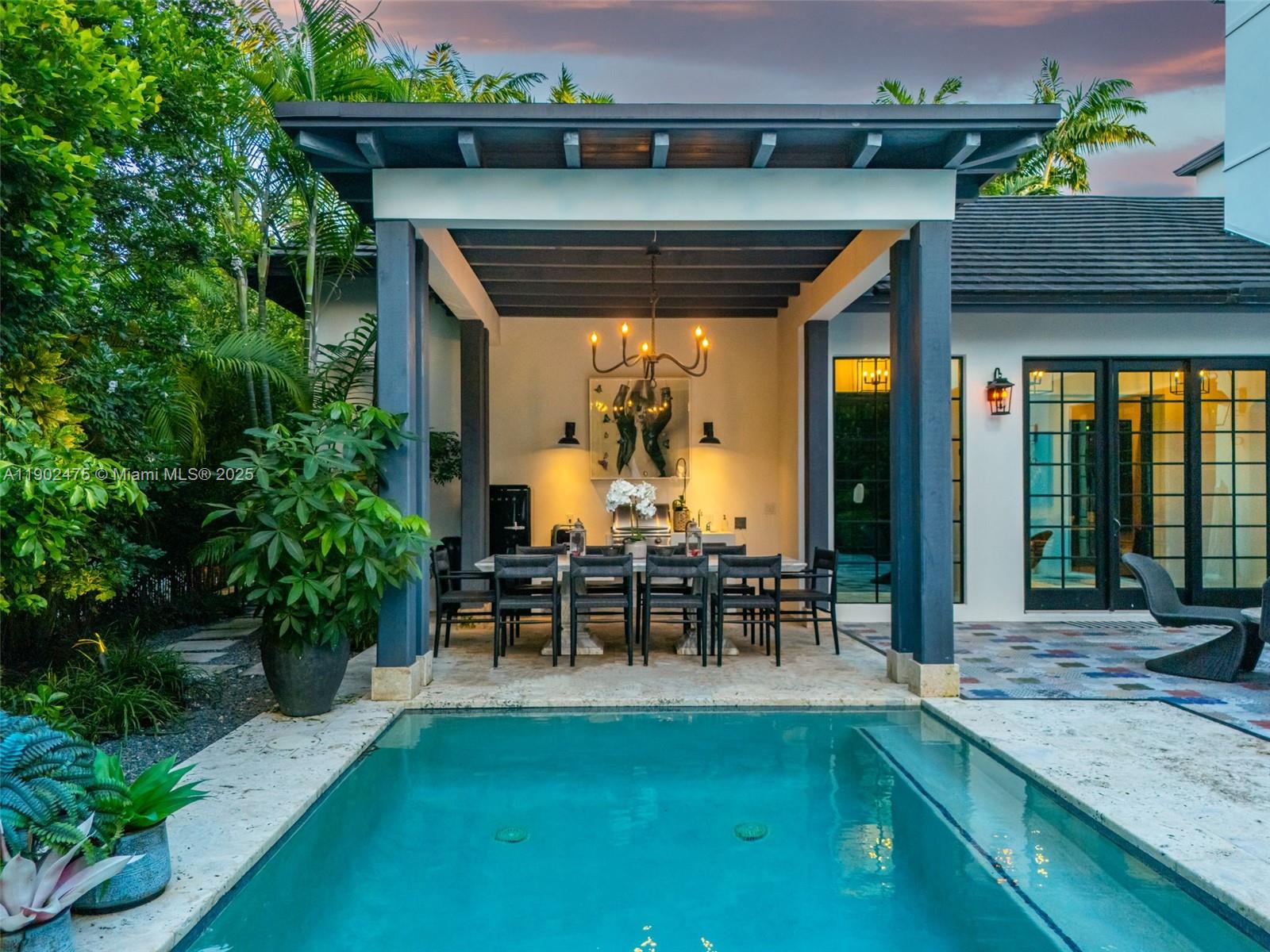 590 NE 59th St Miami, FL 33137