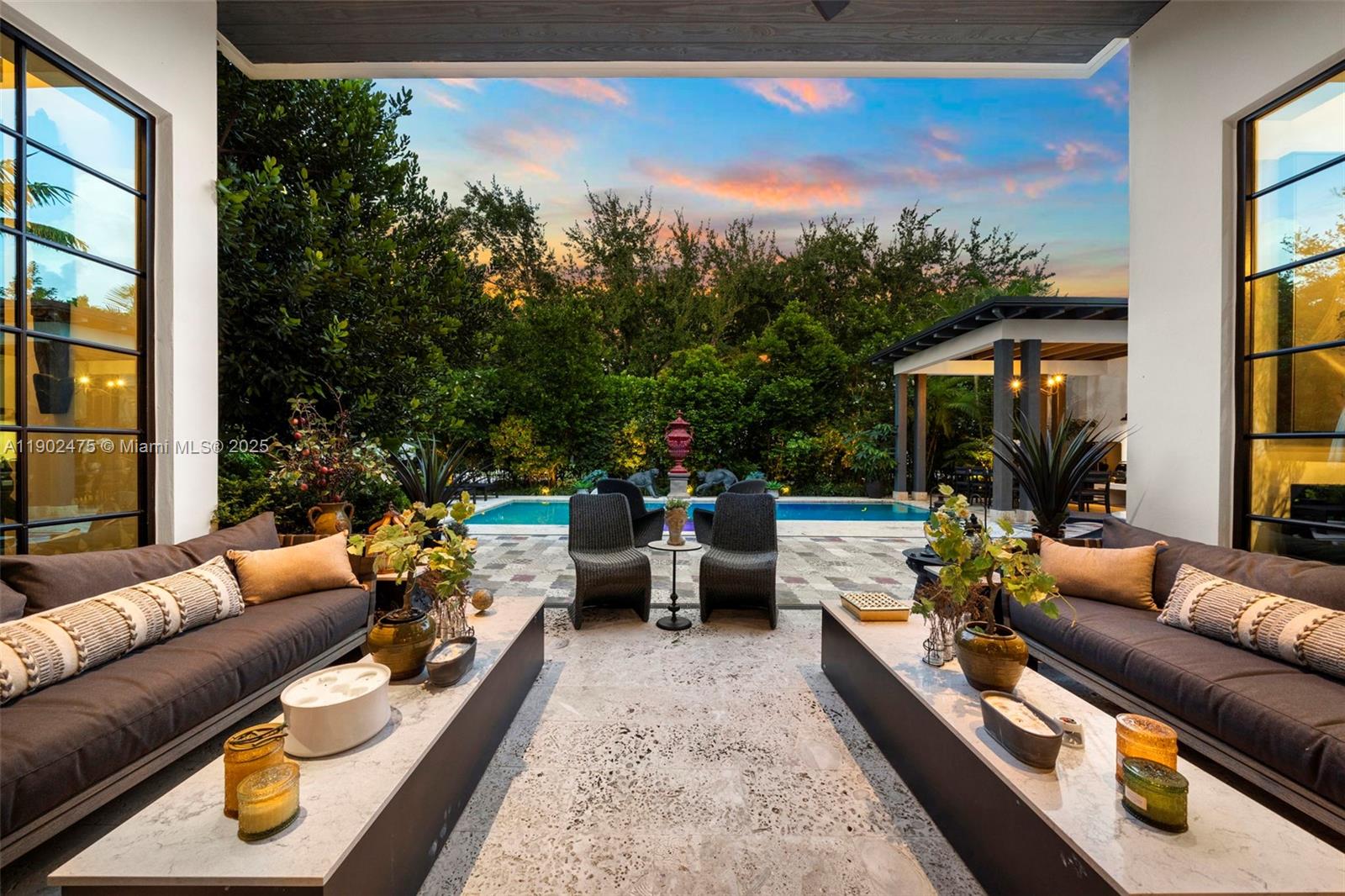 590 NE 59th St Miami, FL 33137