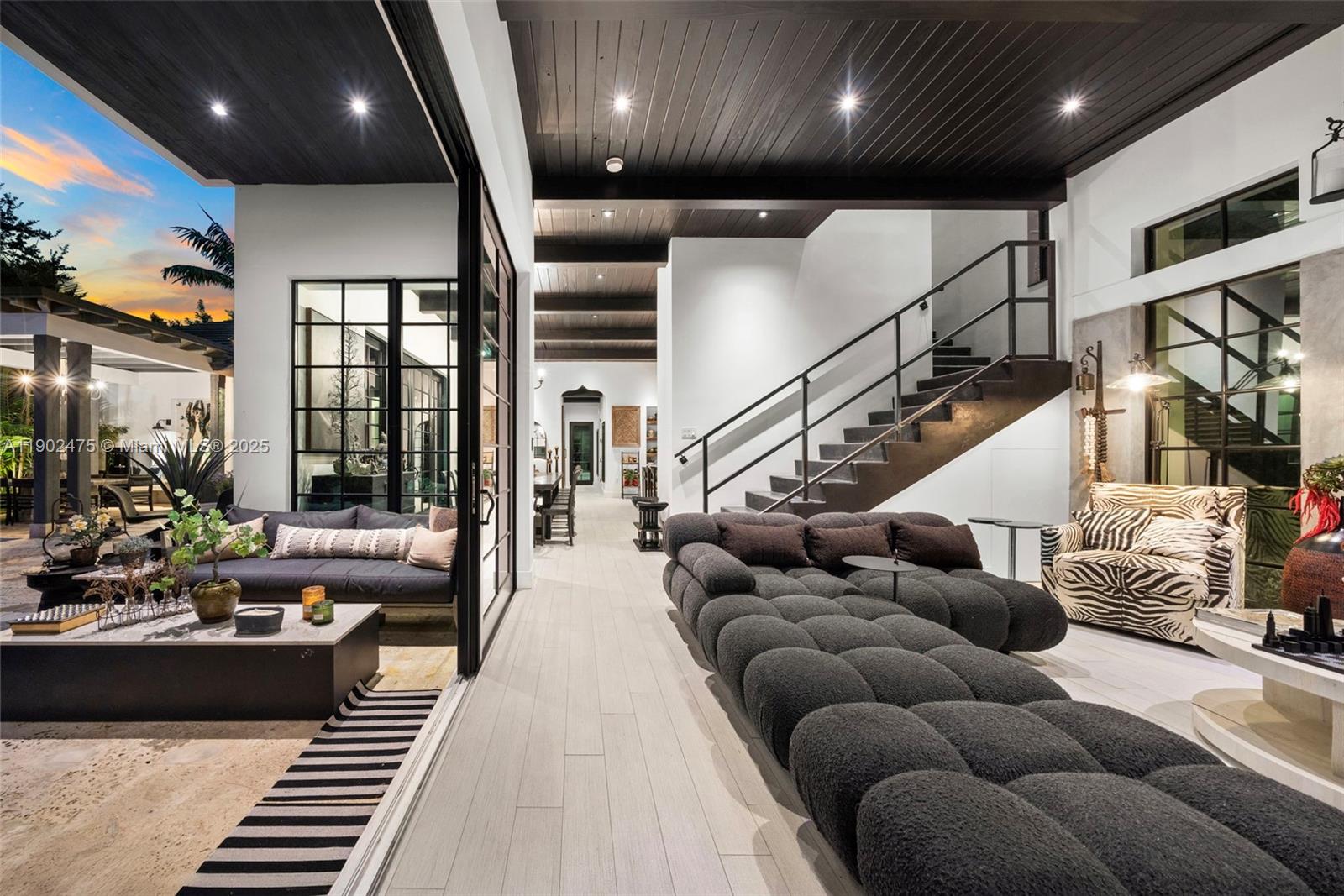 590 NE 59th St Miami, FL 33137