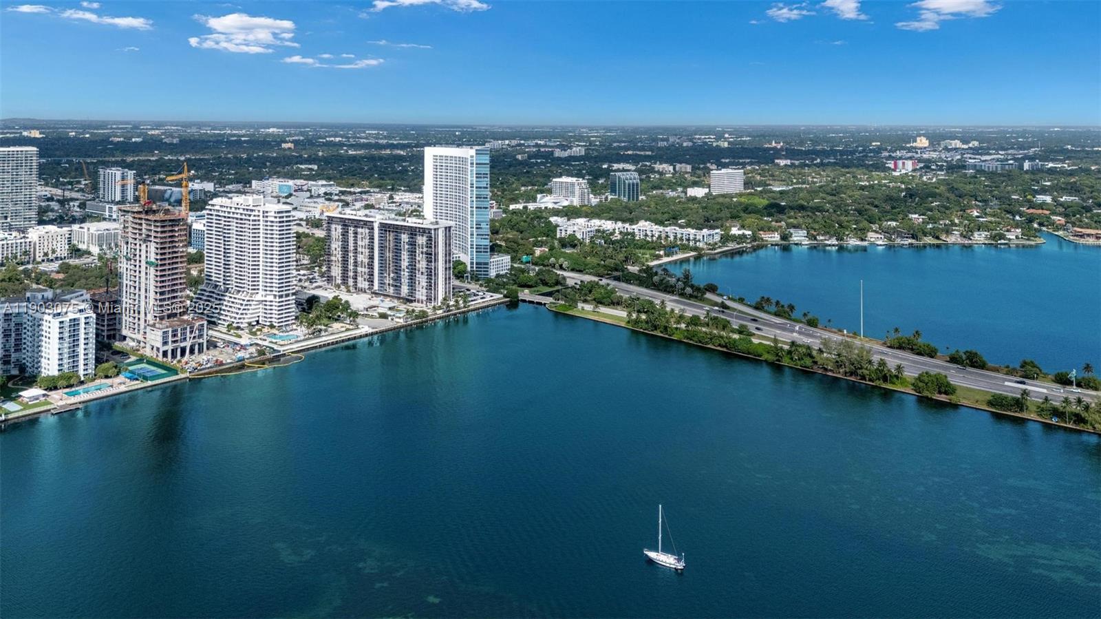 555 NE 34th St #PH-3 Miami, FL 33137