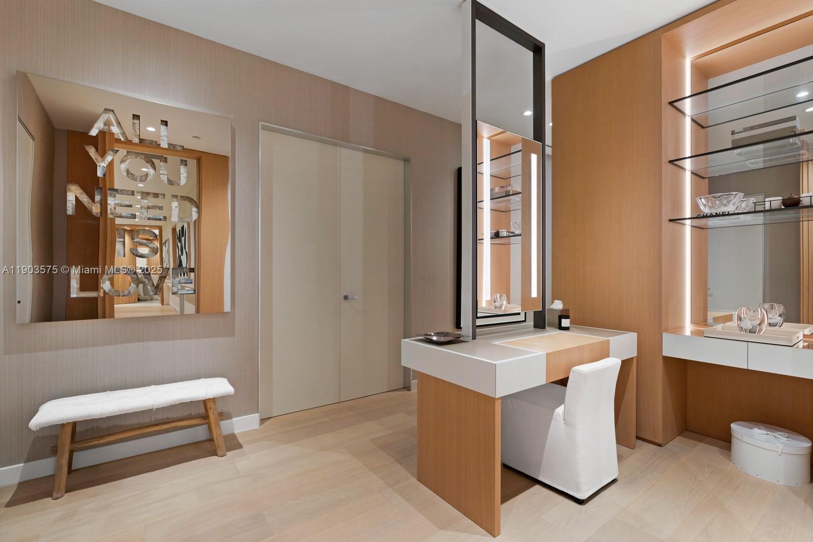 6800 Fisher Is Dr #6811 Miami Beach, FL 33109