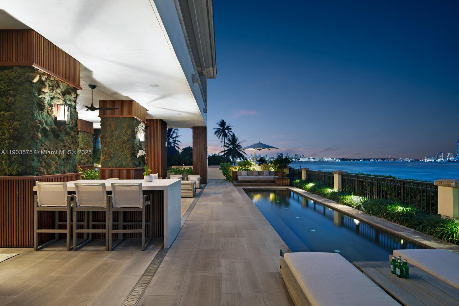 6800 Fisher Is Dr #6811 Miami Beach, FL 33109