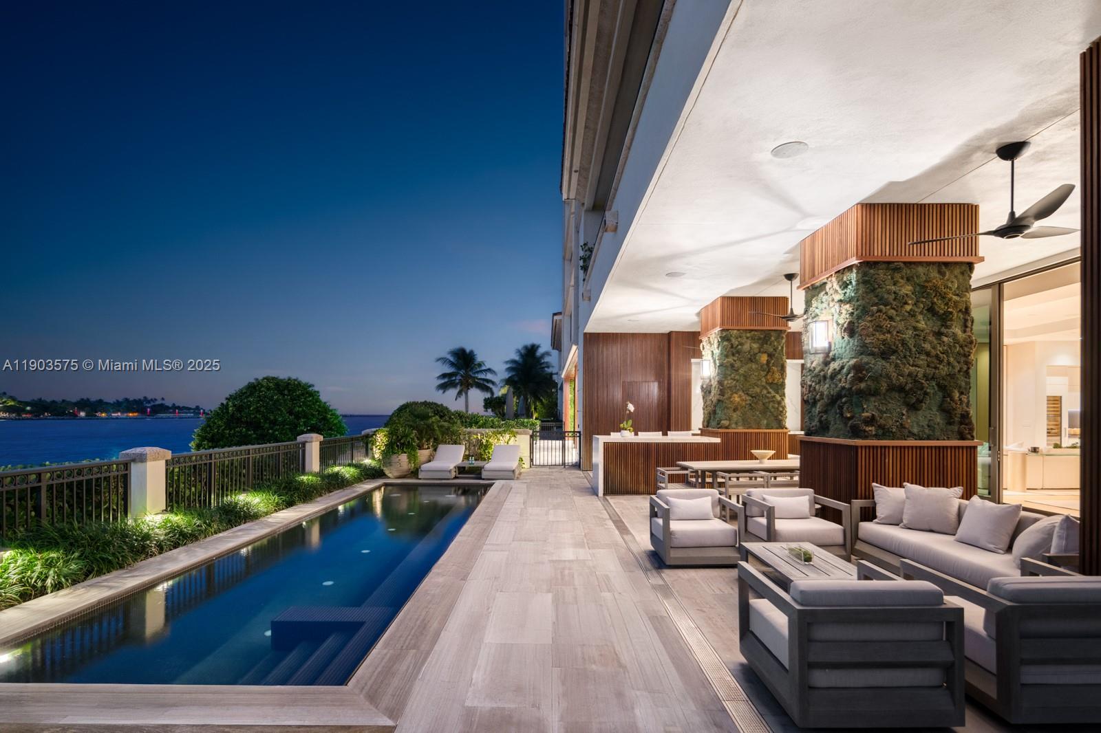 6800 Fisher Is Dr #6811 Miami Beach, FL 33109