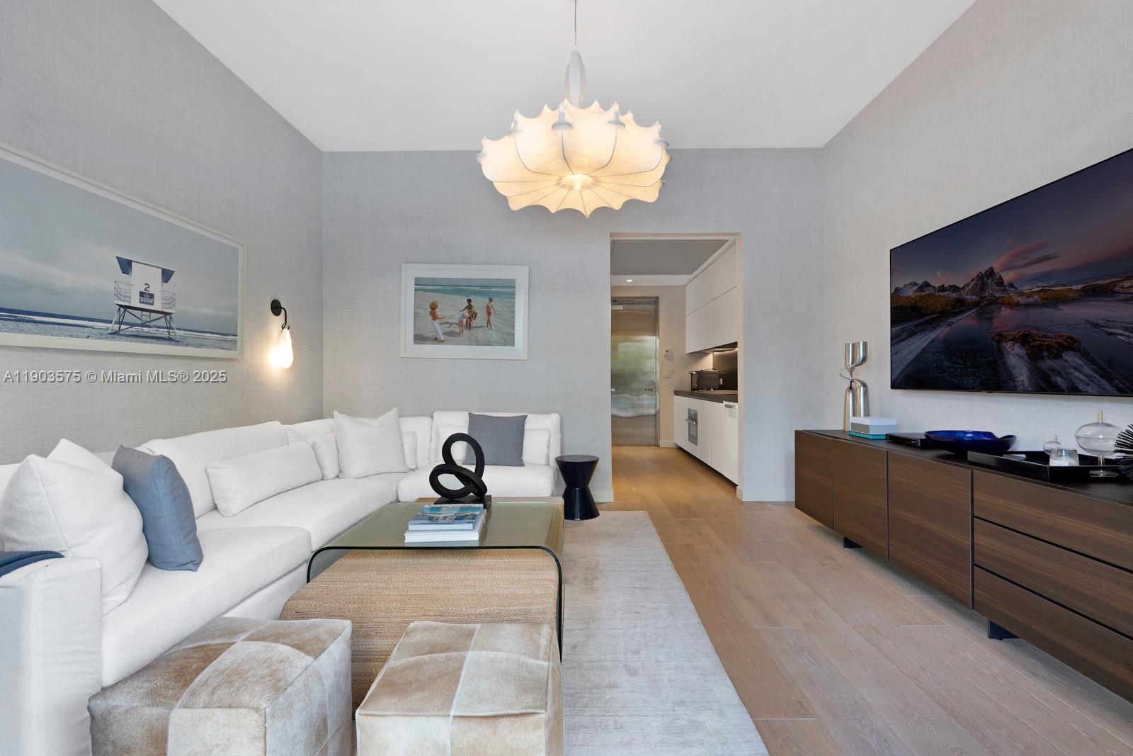 6800 Fisher Is Dr #6811 Miami Beach, FL 33109