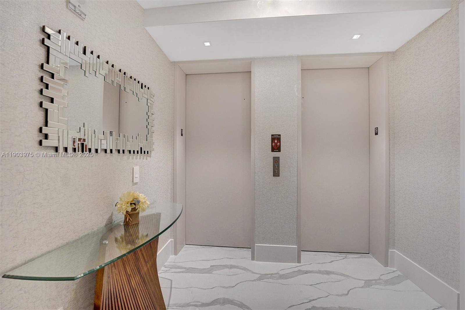 image Turnberry Ocean Club11