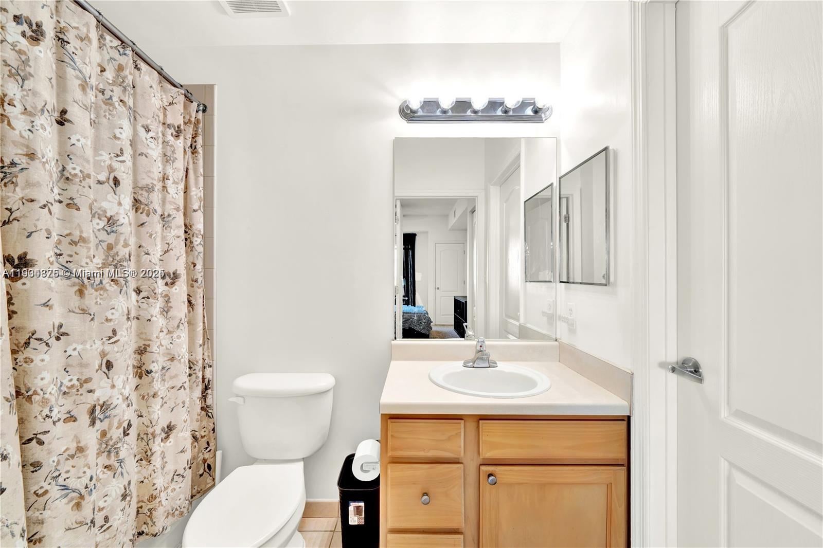 6001 SW 70th St #542 South Miami, FL 33143