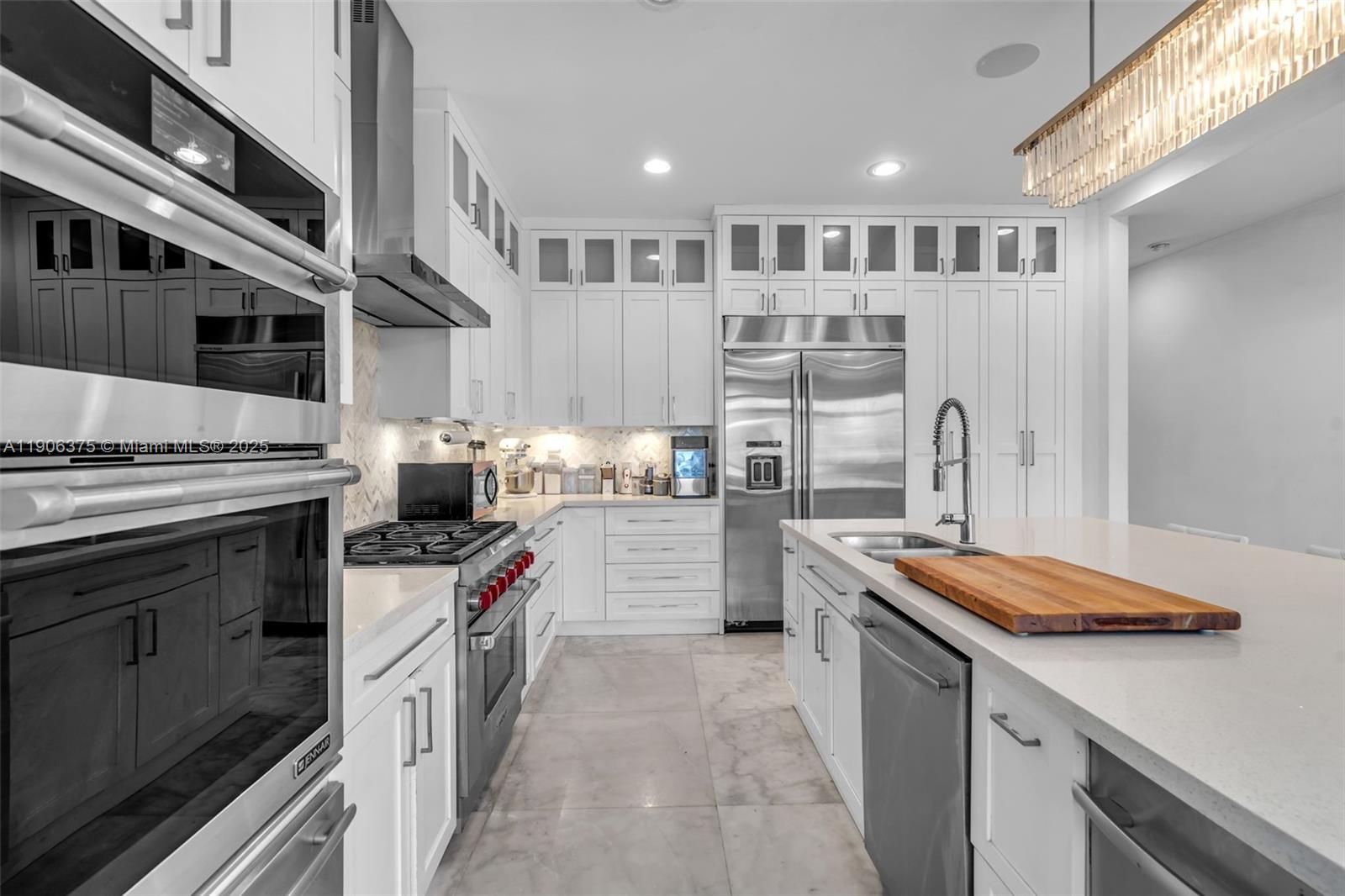 2085 Keystone Blvd North Miami, FL 33181