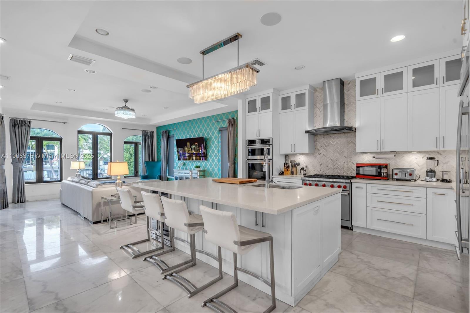 2085 Keystone Blvd North Miami, FL 33181