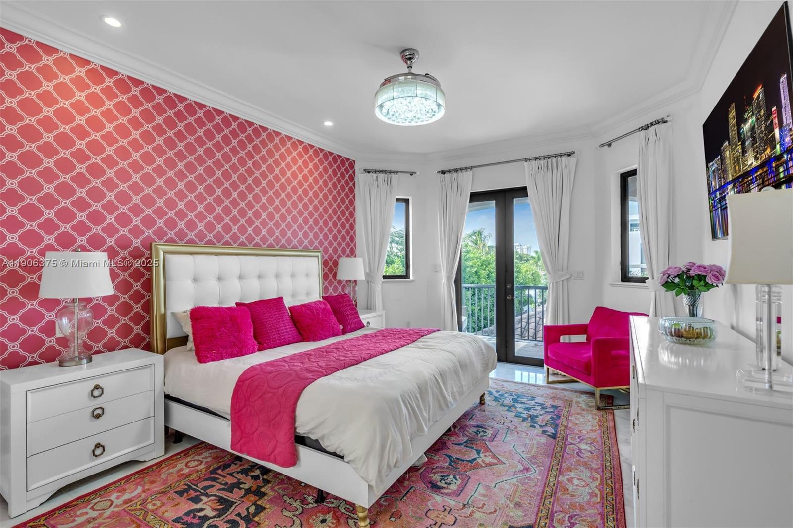 2085 Keystone Blvd North Miami, FL 33181