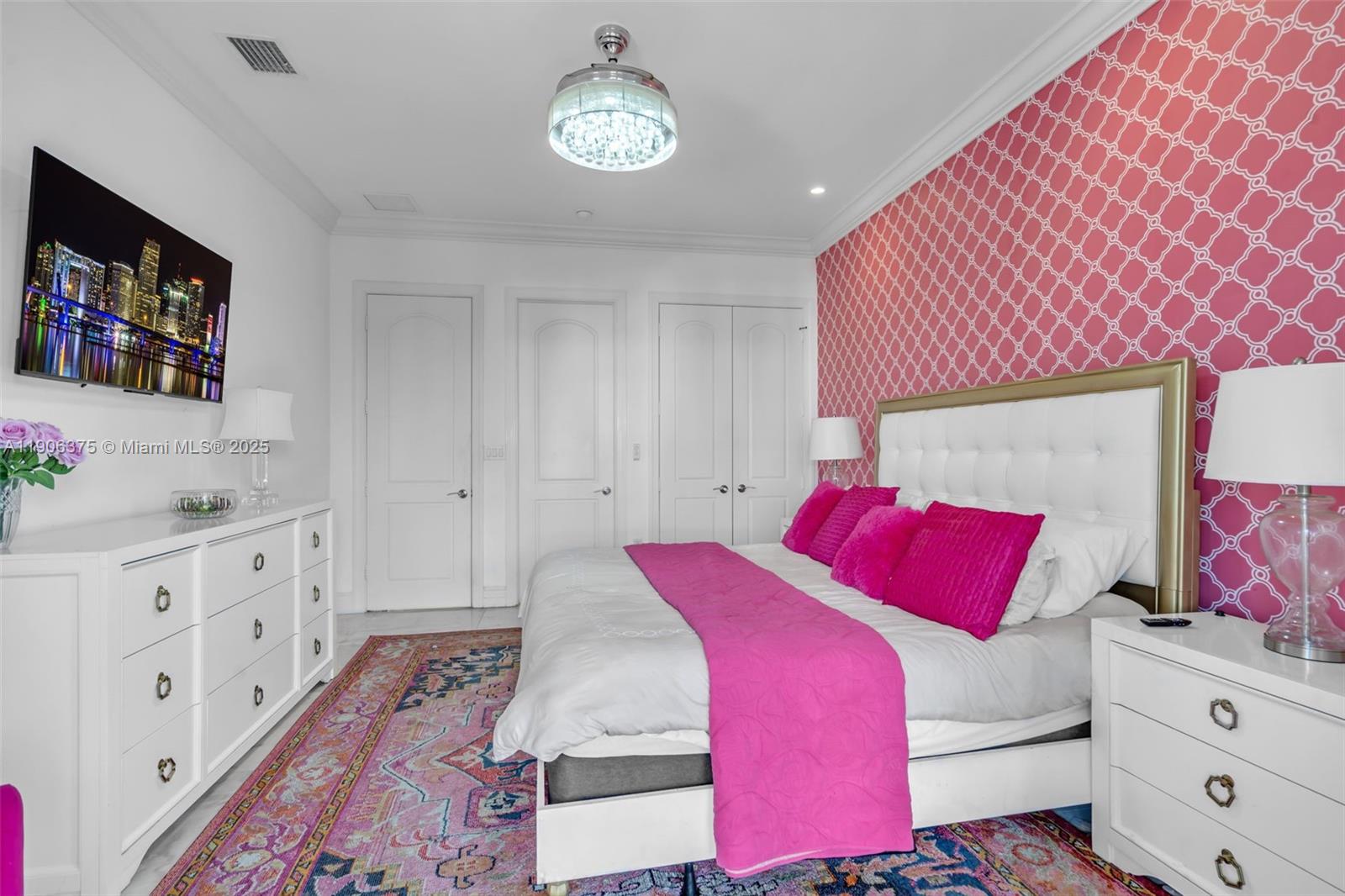 2085 Keystone Blvd North Miami, FL 33181