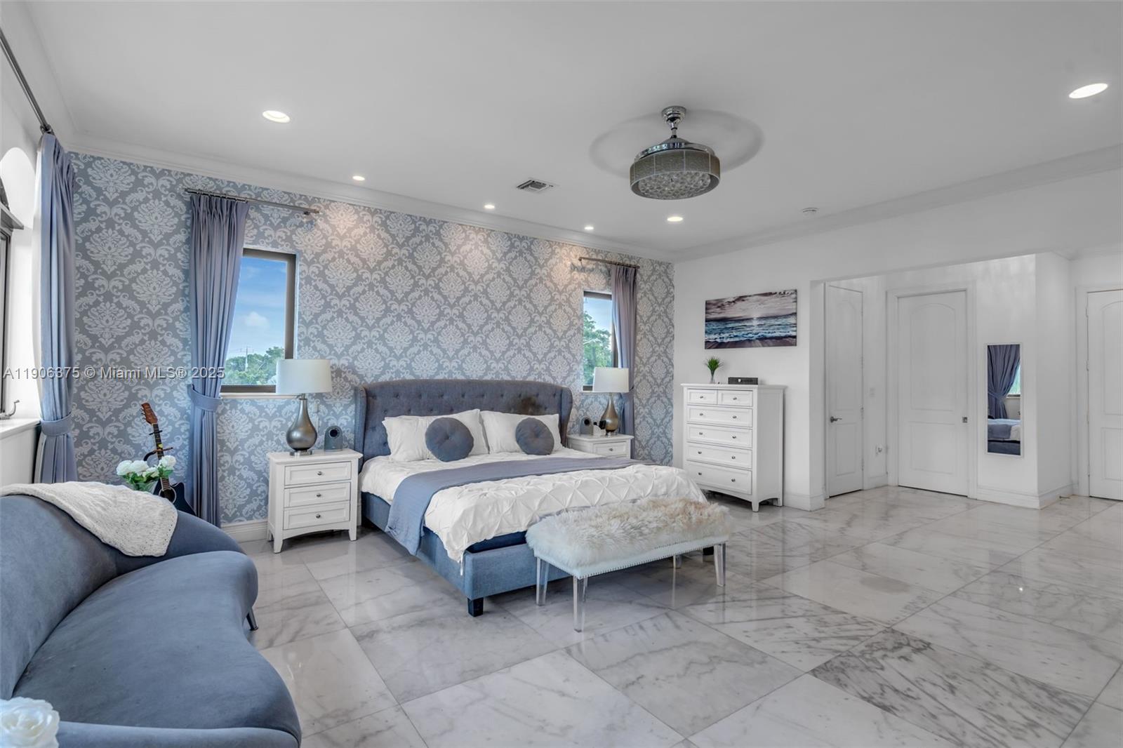 2085 Keystone Blvd North Miami, FL 33181