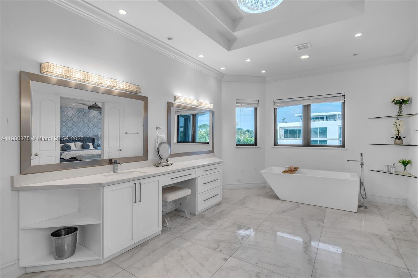 2085 Keystone Blvd North Miami, FL 33181