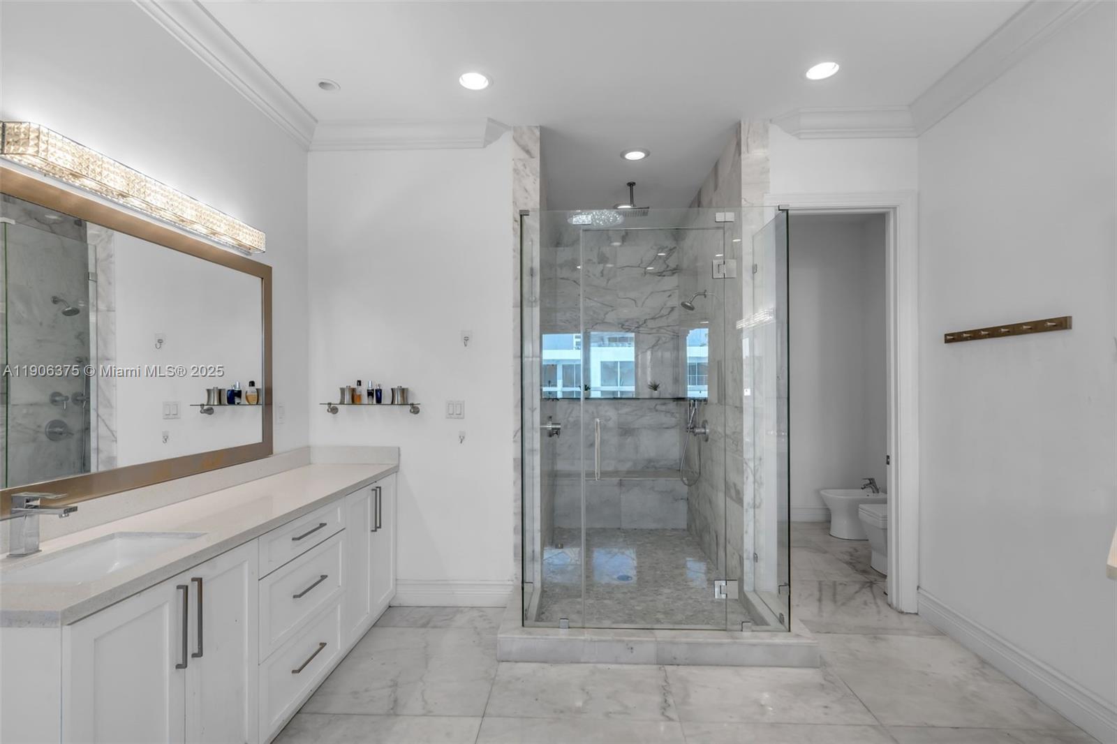 2085 Keystone Blvd North Miami, FL 33181