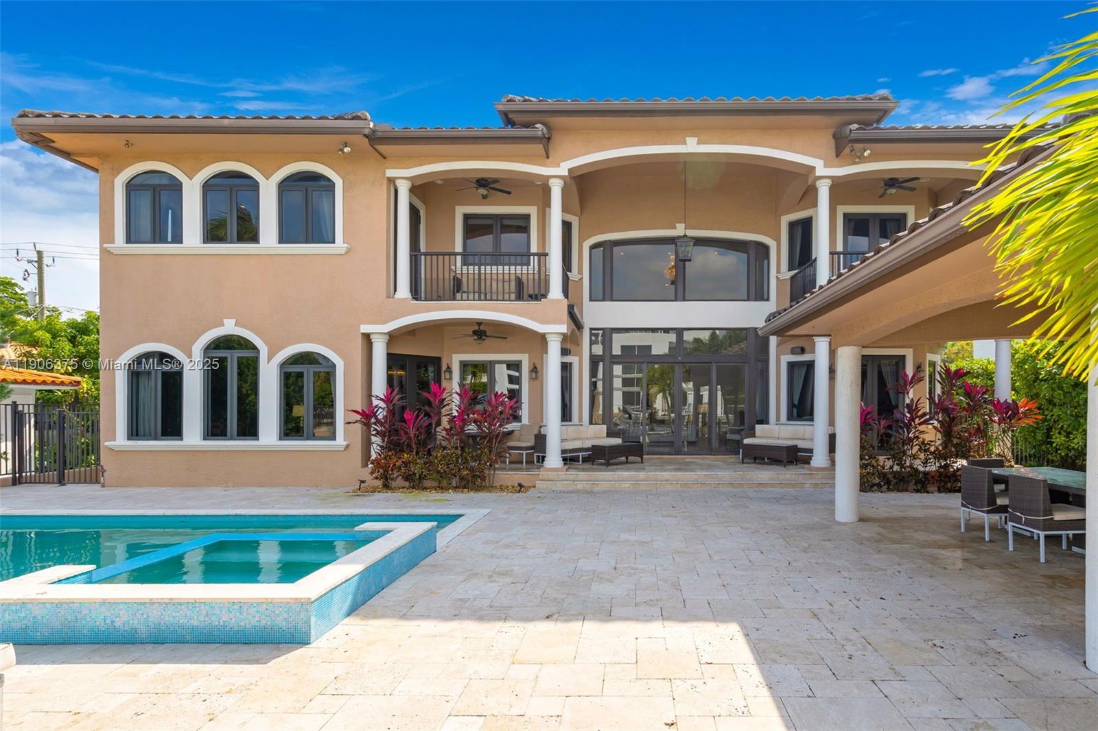 2085 Keystone Blvd North Miami, FL 33181