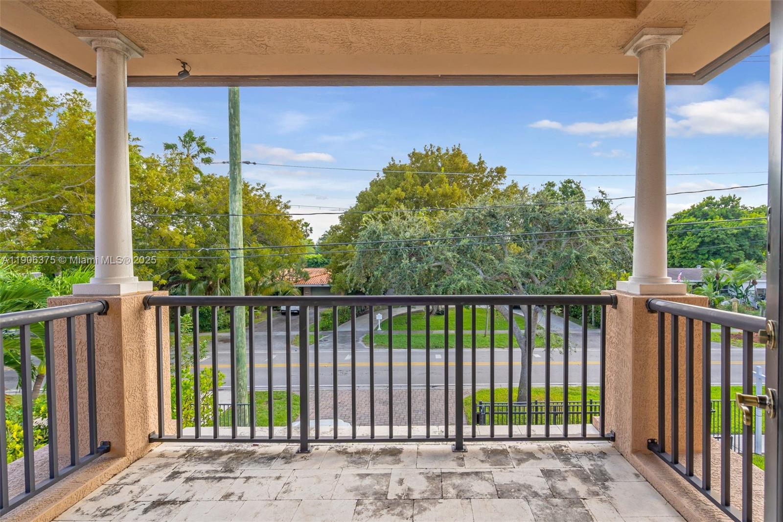 2085 Keystone Blvd North Miami, FL 33181