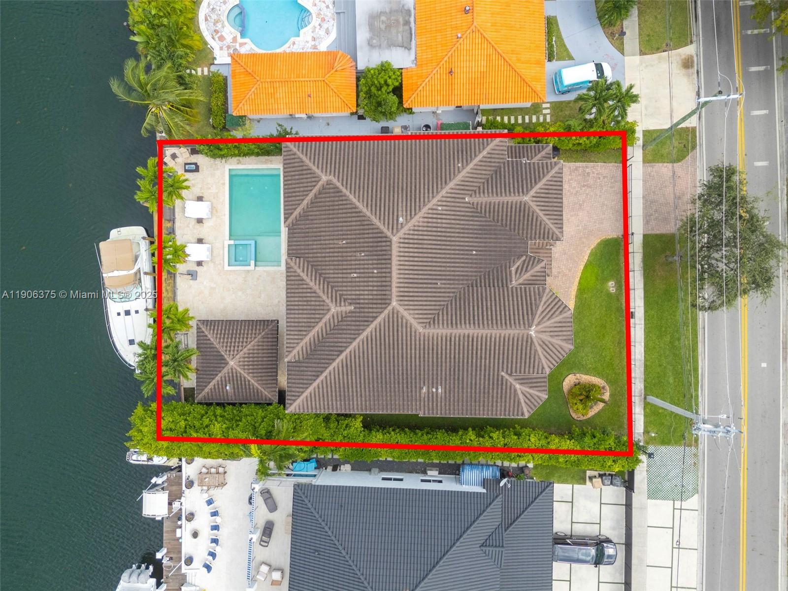 2085 Keystone Blvd North Miami, FL 33181