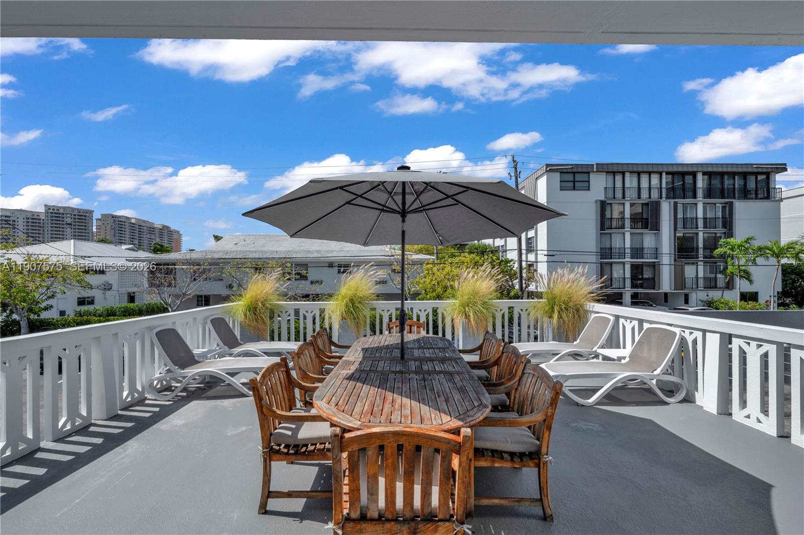 image Galen Drive West Condo20