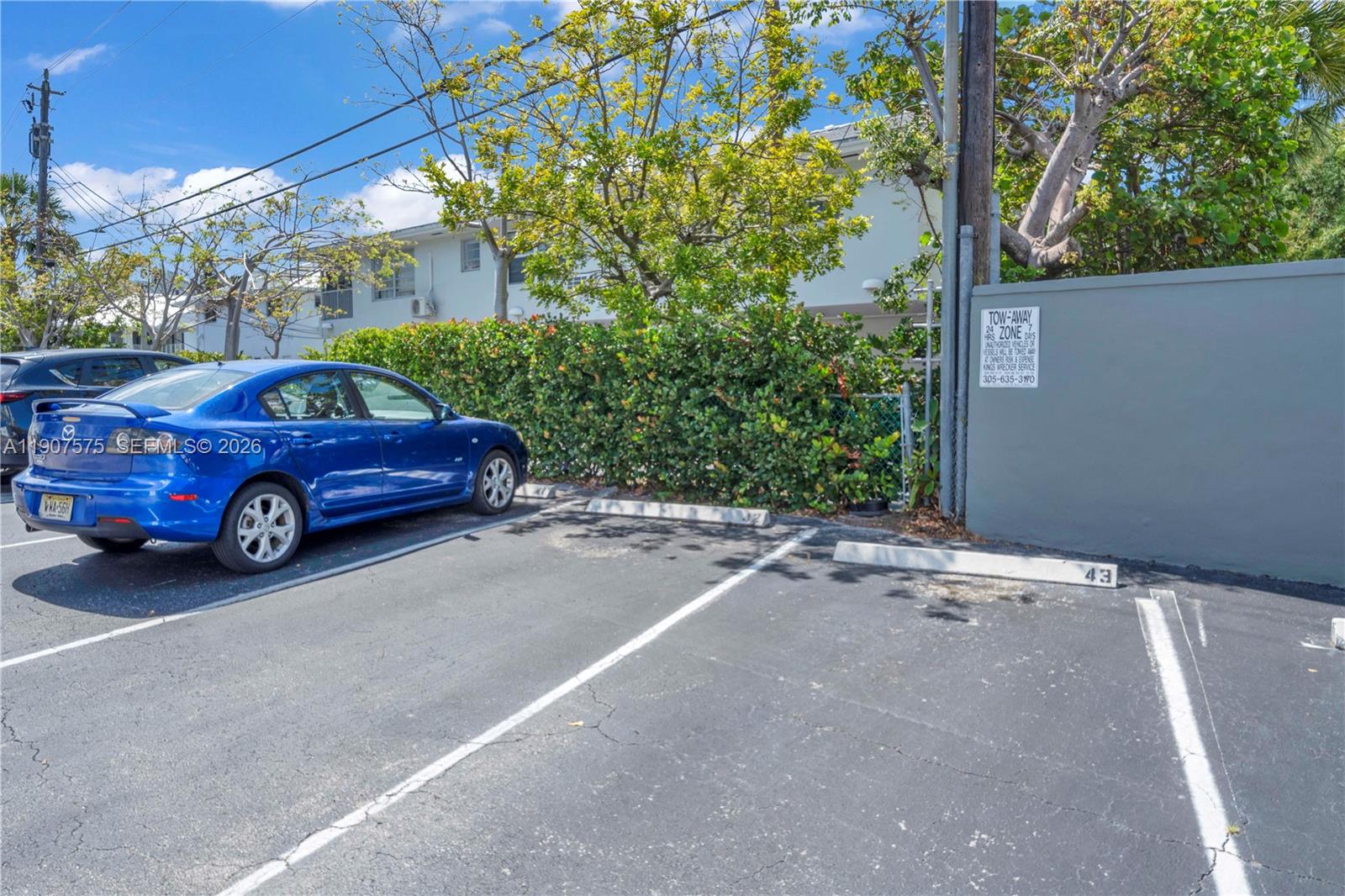 image Galen Drive West Condo28