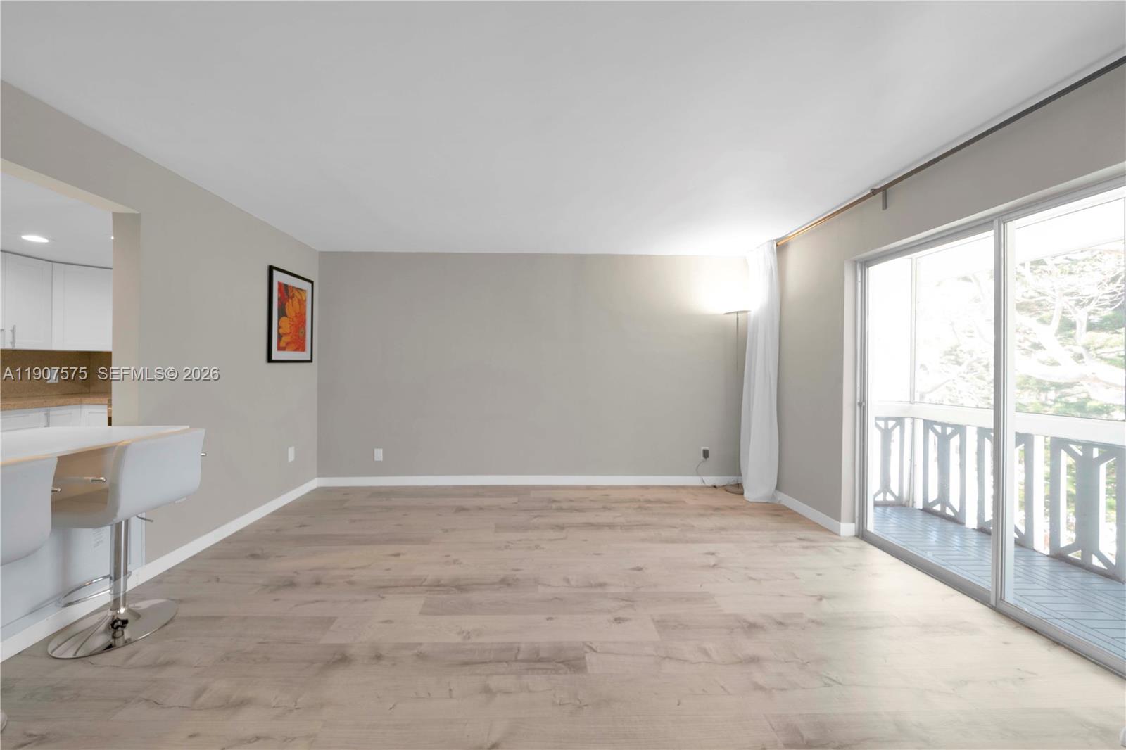 image Galen Drive West Condo8