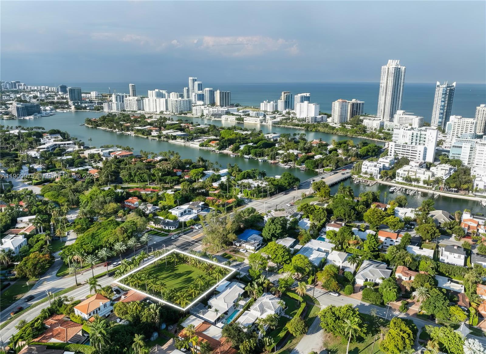 6224 La Gorce Dr Miami Beach, FL 33140