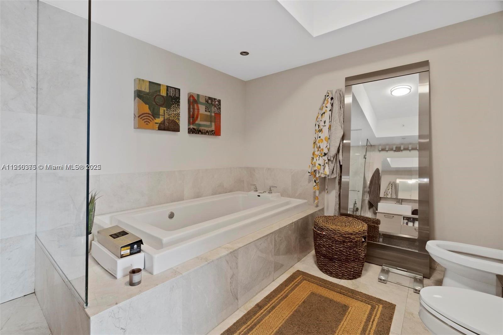 image The Emerald At Brickell16