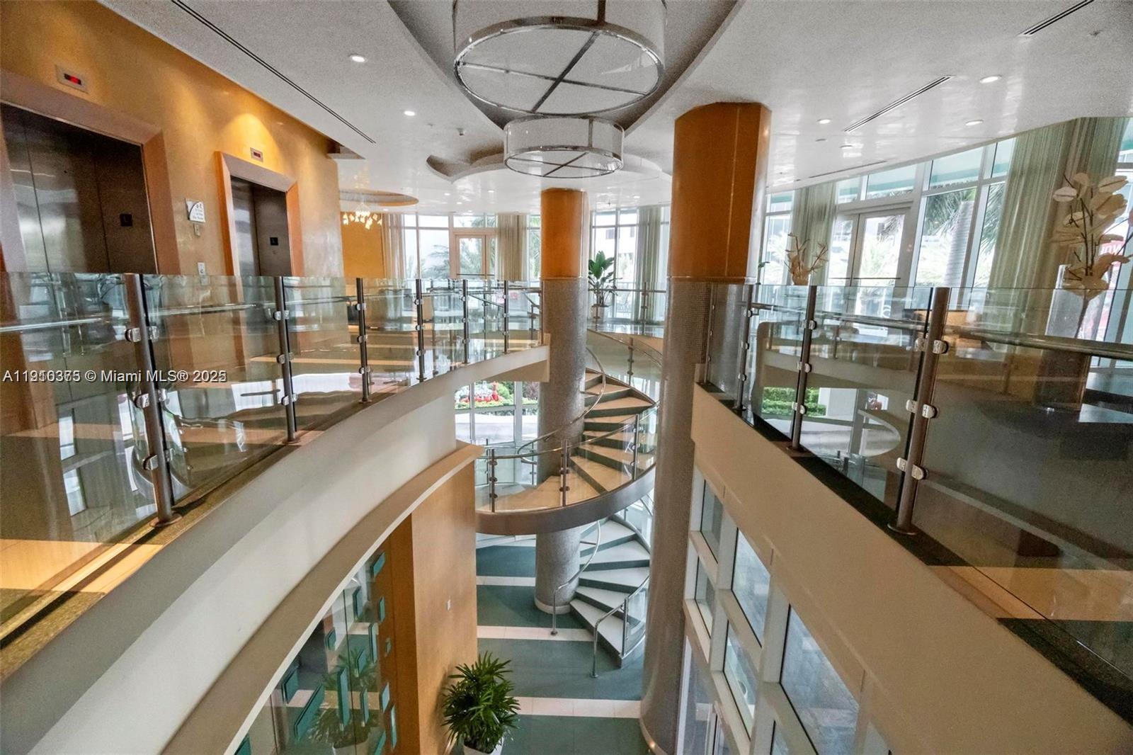 image The Emerald At Brickell4