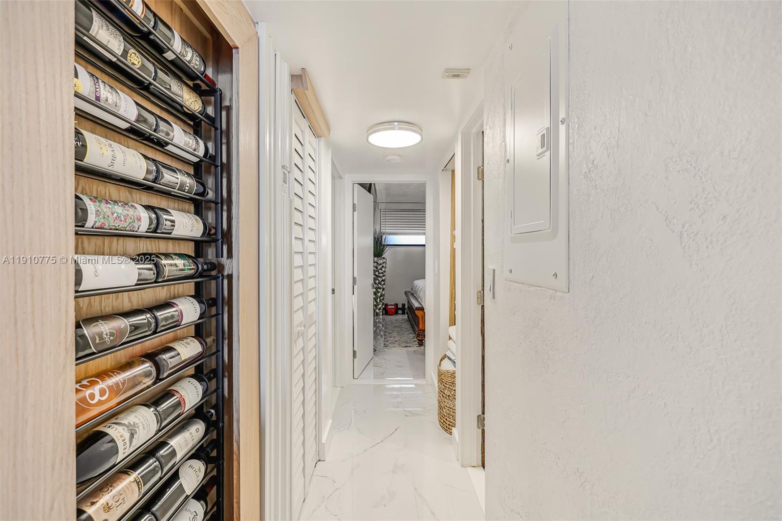 1820 S Treasure Dr #203D North Bay Village, FL 33141