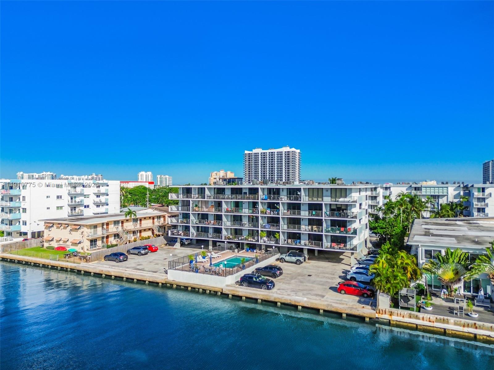 1820 S Treasure Dr #203D North Bay Village, FL 33141