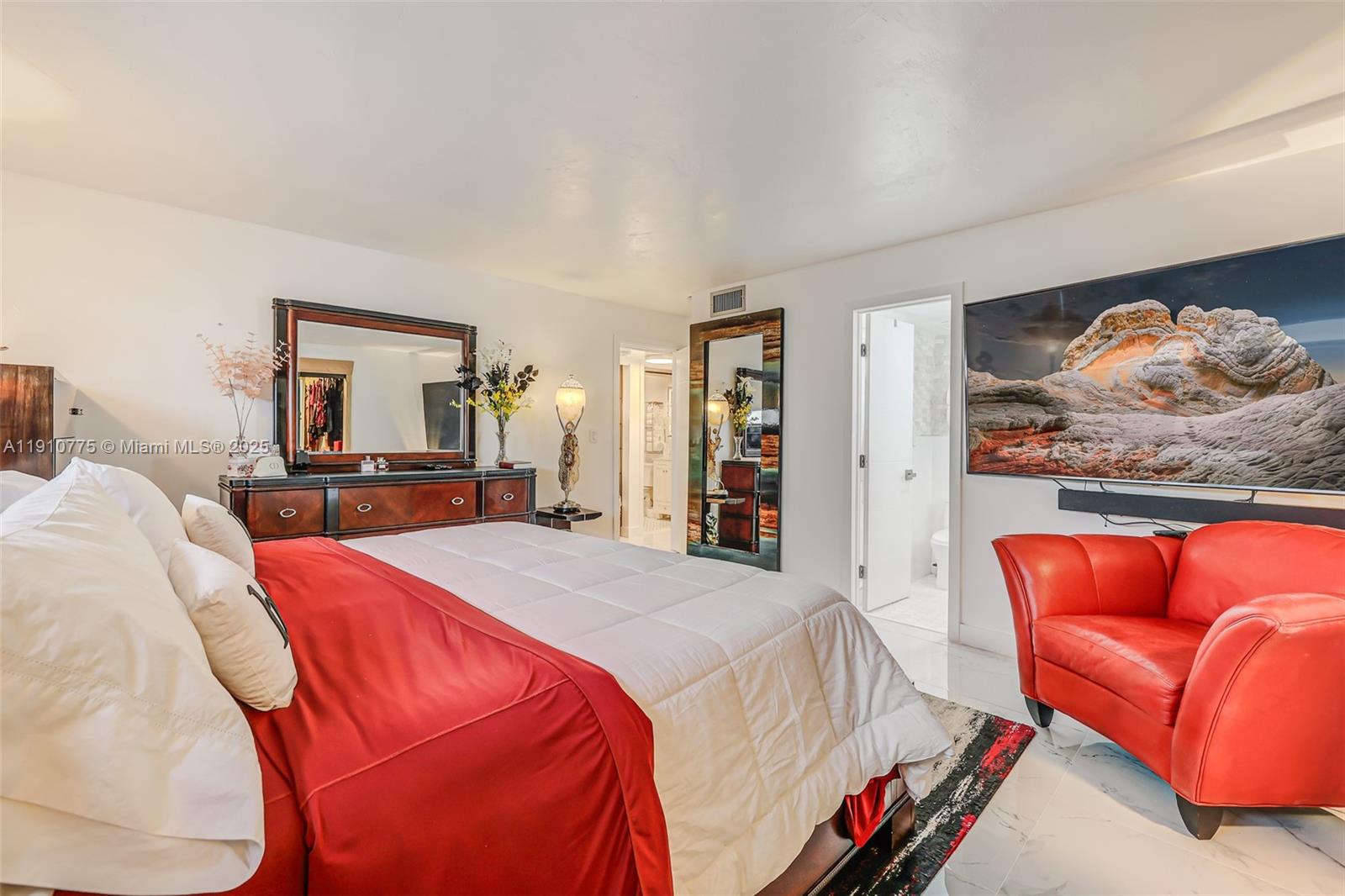 1820 S Treasure Dr #203D North Bay Village, FL 33141