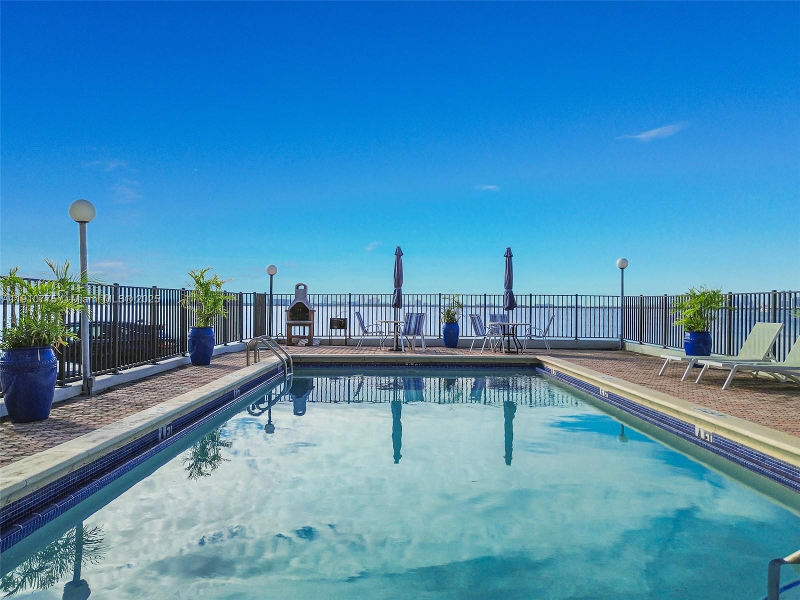 1820 S Treasure Dr #203D North Bay Village, FL 33141