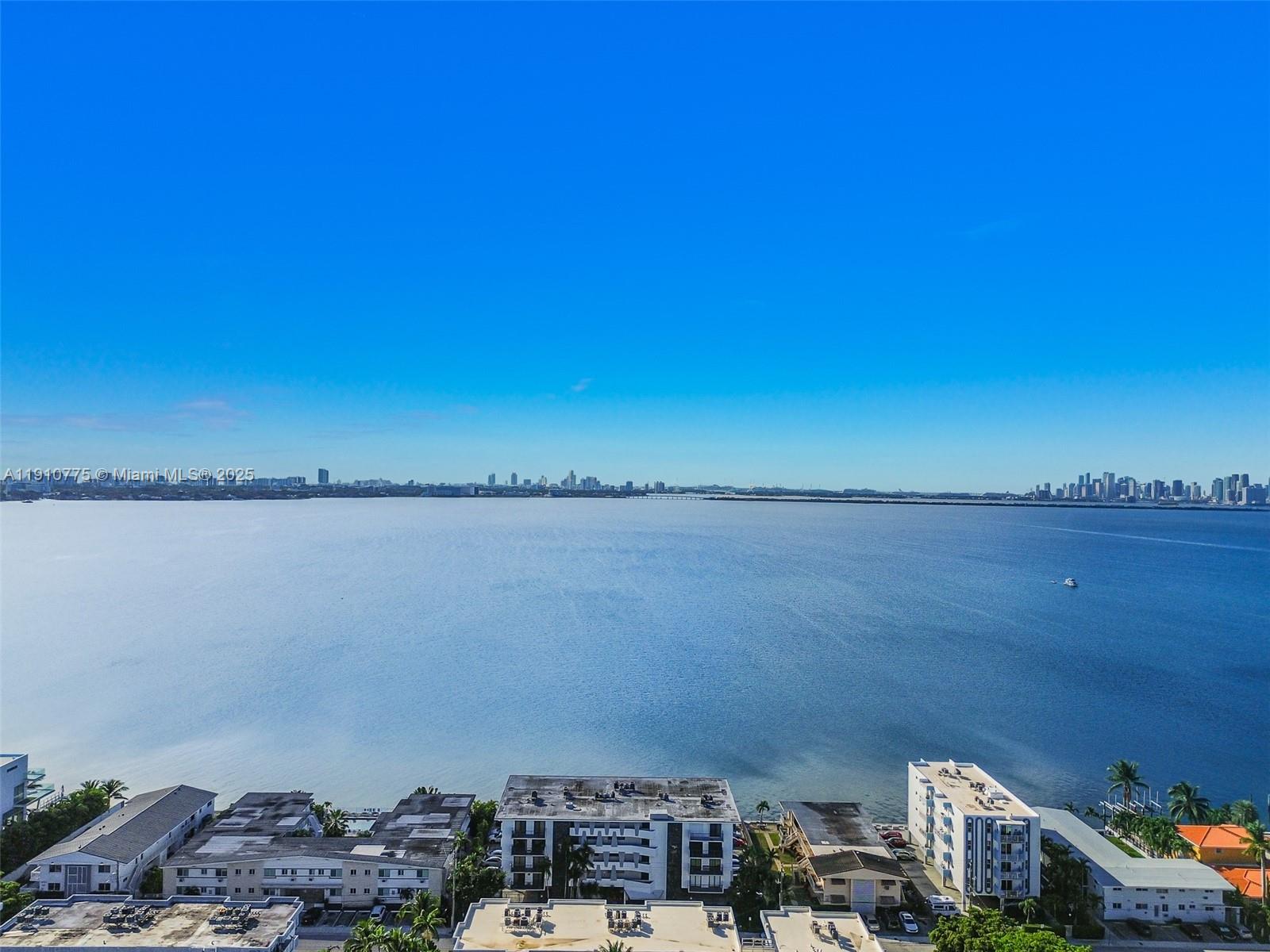 1820 S Treasure Dr #203D North Bay Village, FL 33141