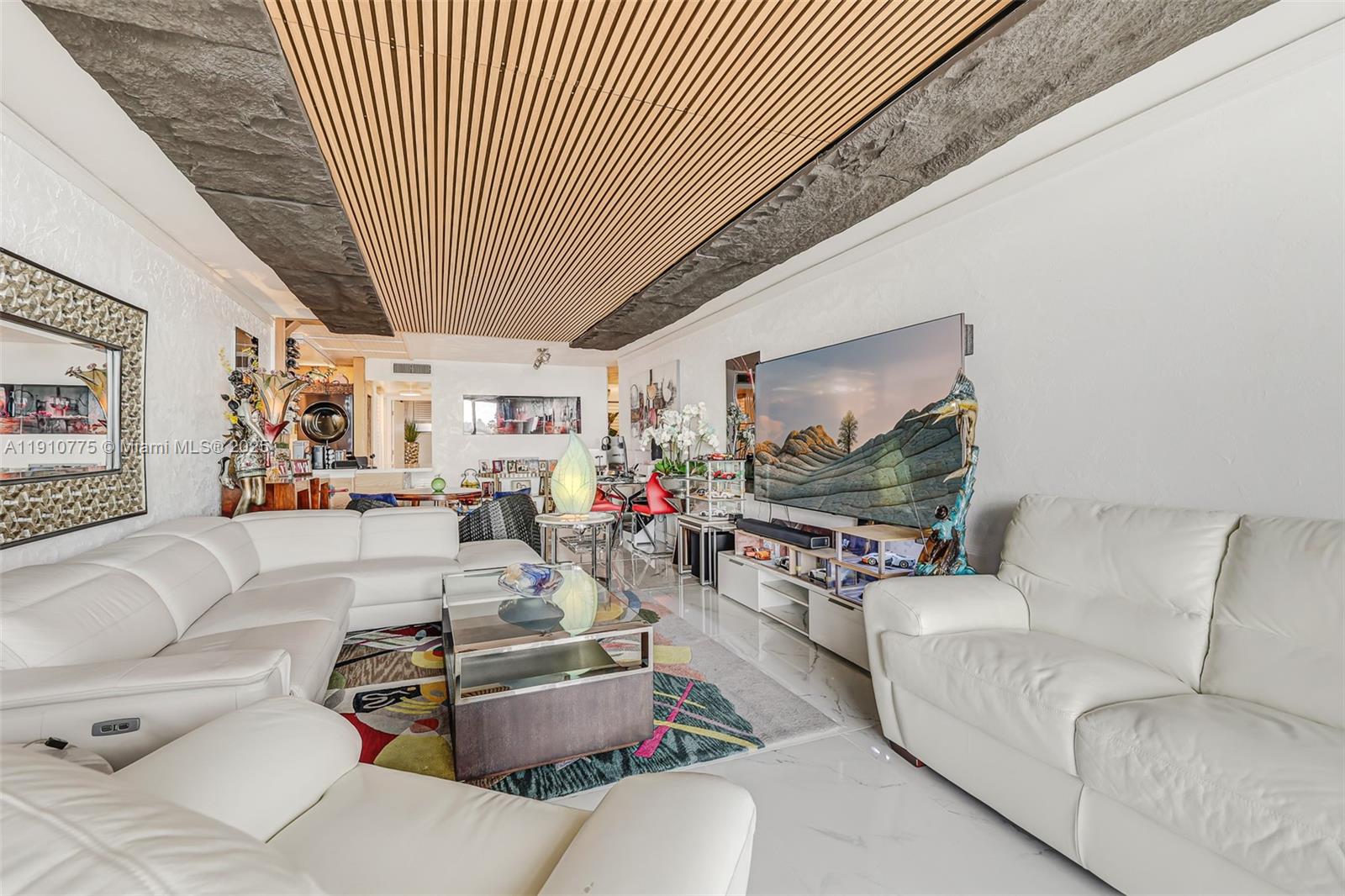 1820 S Treasure Dr #203D North Bay Village, FL 33141