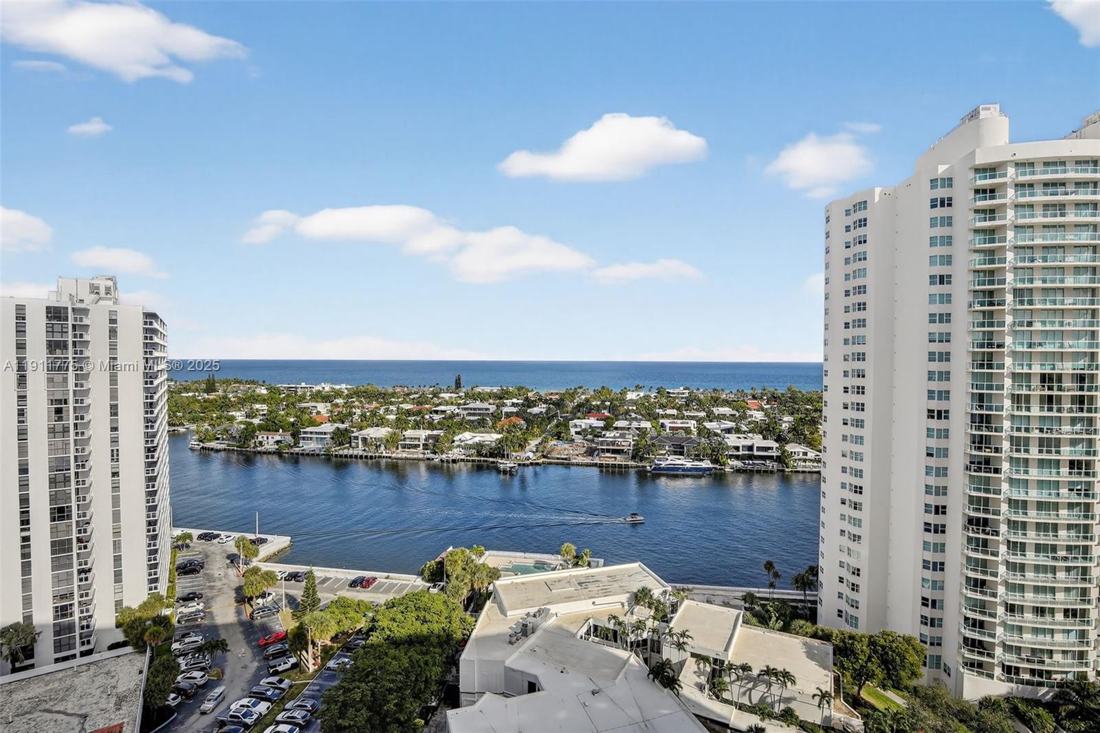 image Hamptons West2