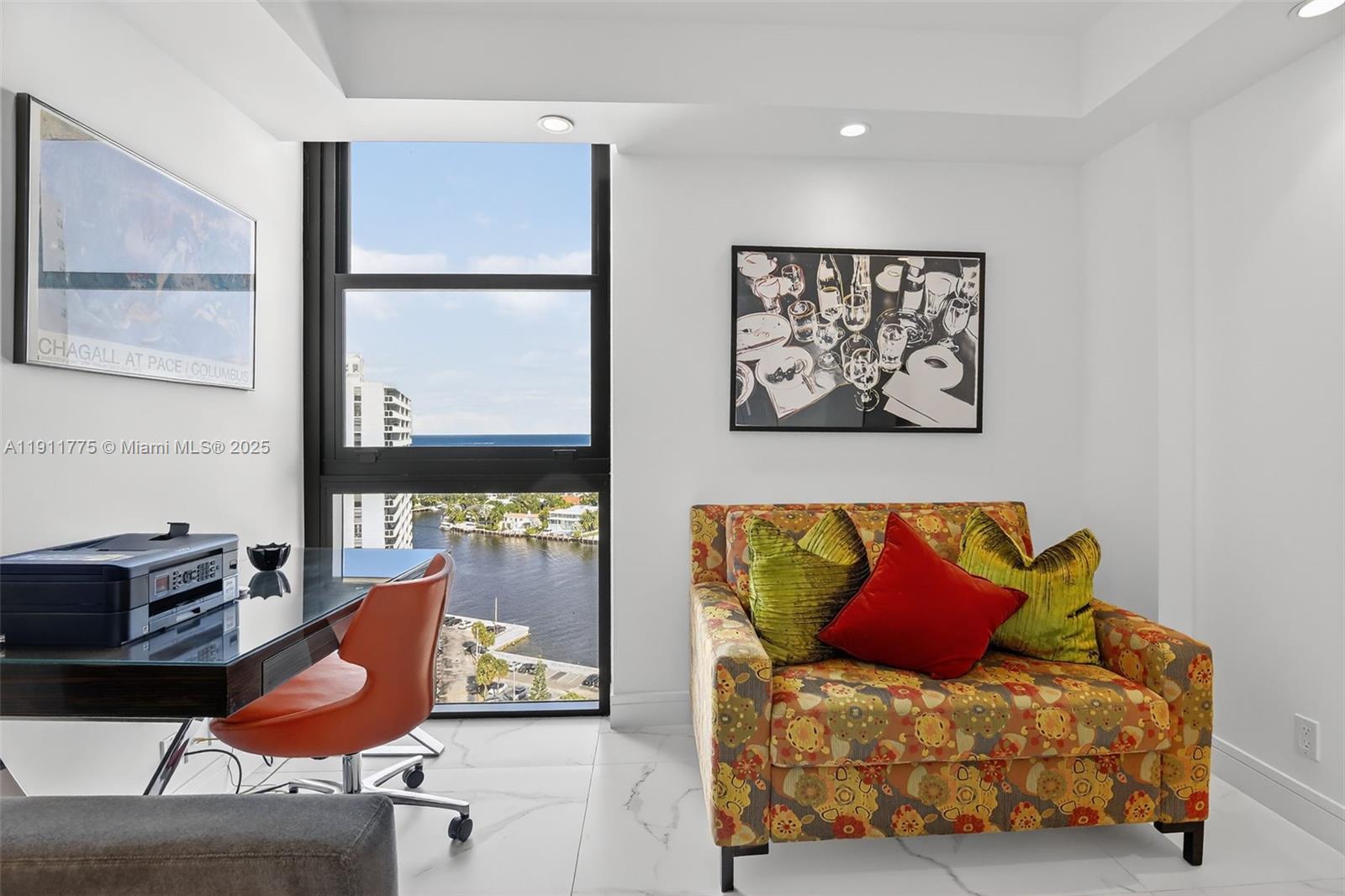 image Hamptons West38